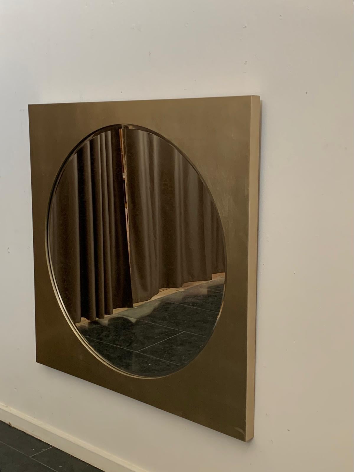 Grande specchio A Space Age in legno con finitura a foglia d'argento, anni '70 In condizioni buone in vendita a Montelabbate, PU