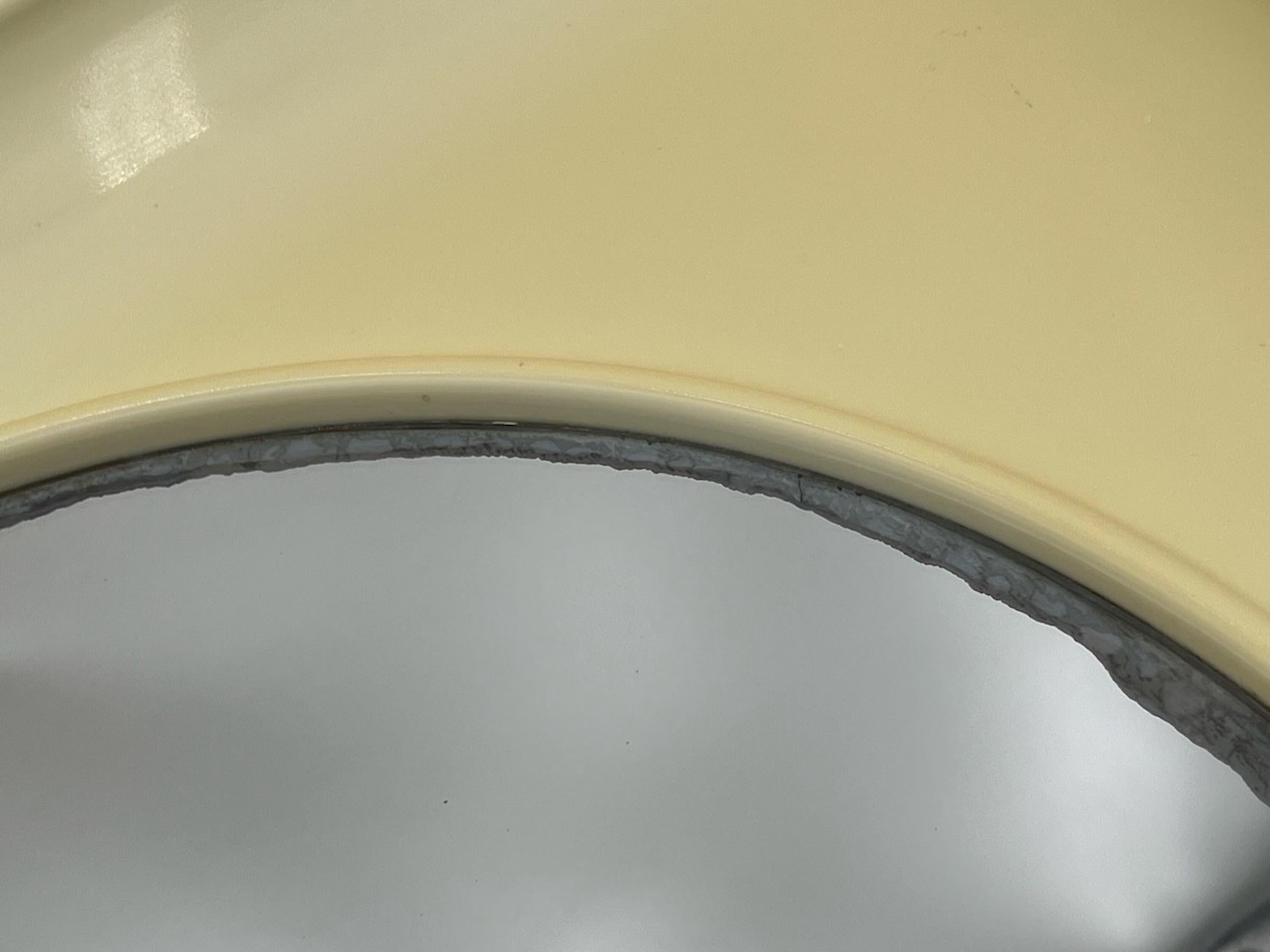 Ère spatiale Grand miroir mural en plastique de l'ère spatiale beige de SALC Cantu, 1970
