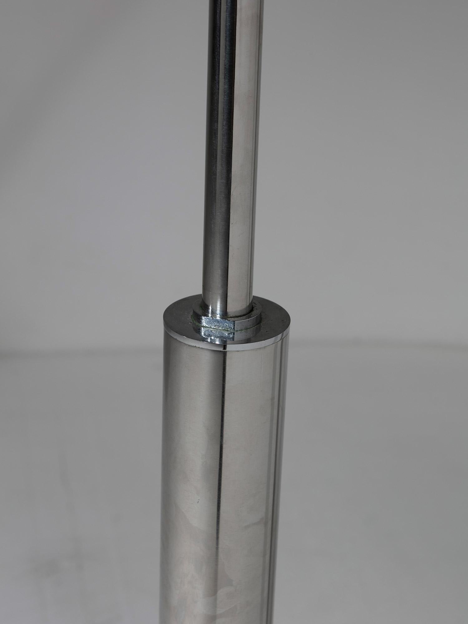 Grand lampadaire en acier de l'ère spatiale par Lampter, Italie, 1970 en vente 2