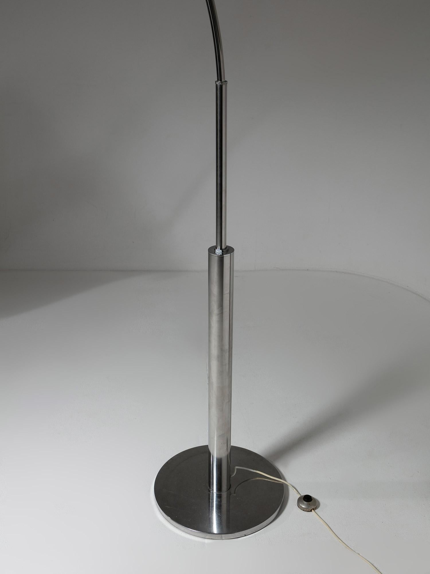 Grand lampadaire en acier de l'ère spatiale par Lampter, Italie, 1970 en vente 3