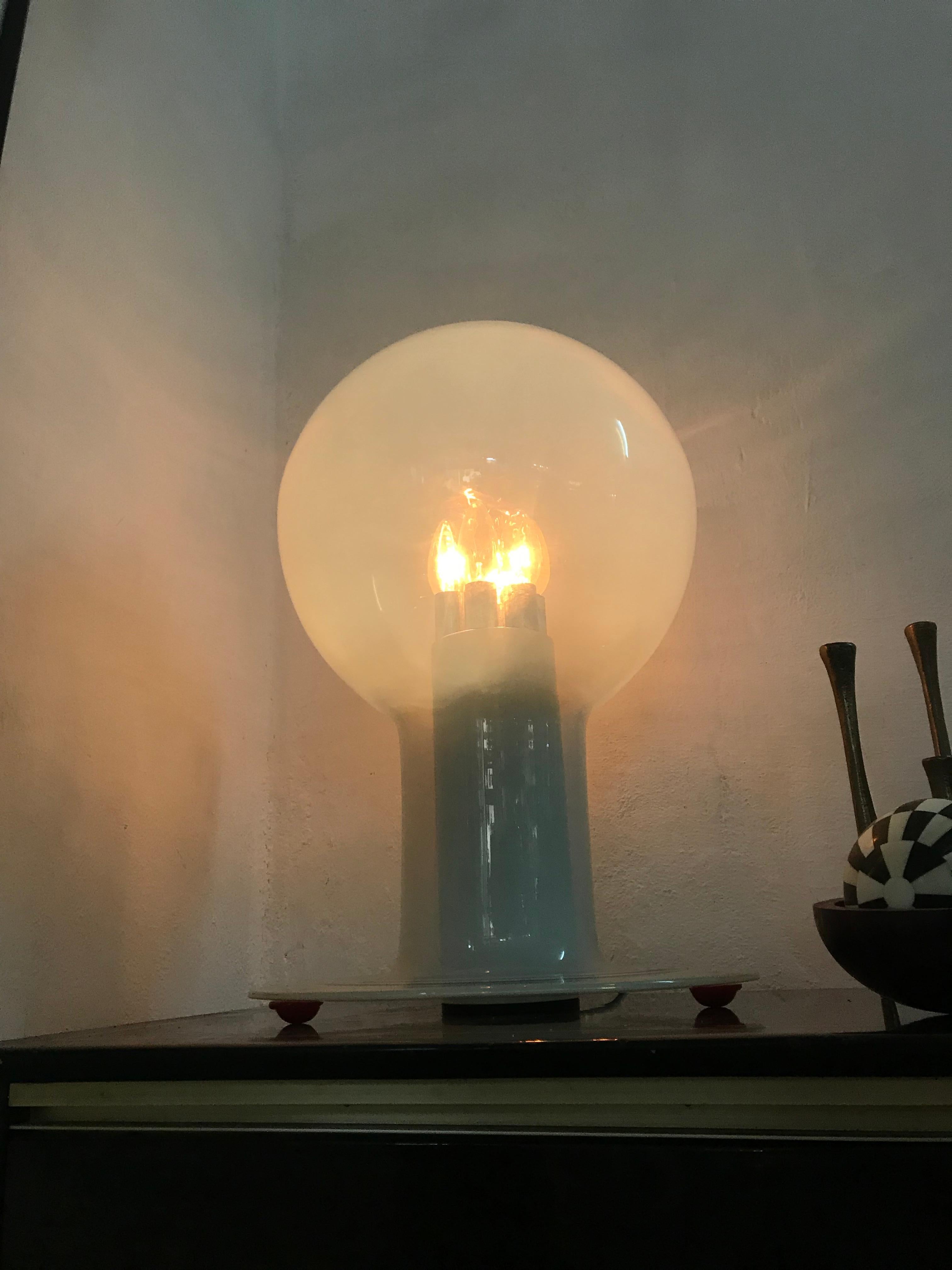italien Grande lampe de bureau de l'ère spatiale de Renato Toso pour Leucos en verre de Murano en vente