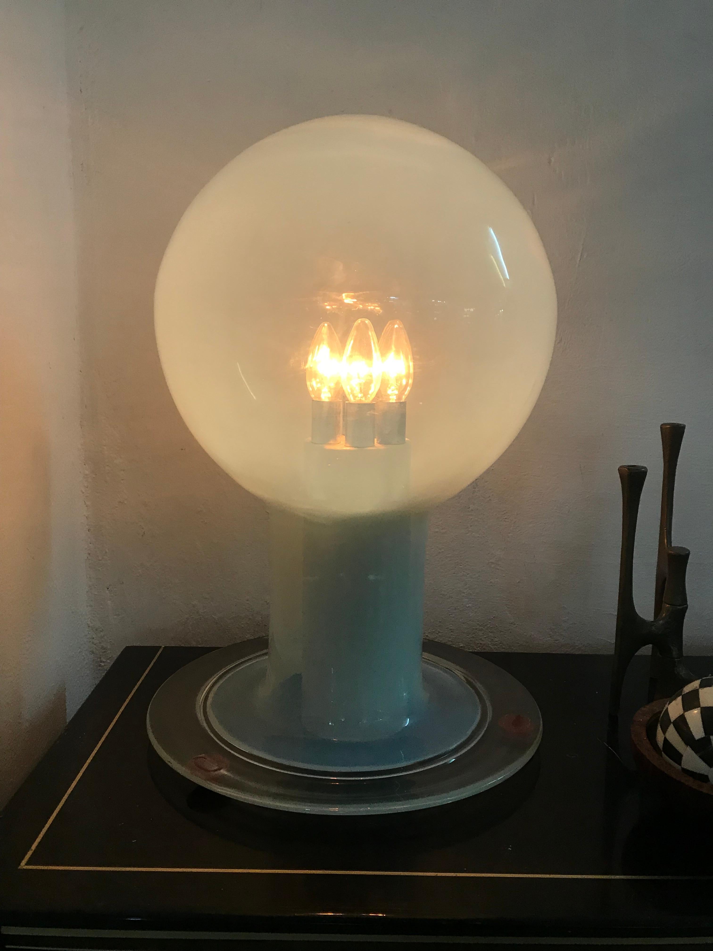 Italian Large Space Age Table Lamp by Renato Toso for Leucos in Murano Glass For Sale