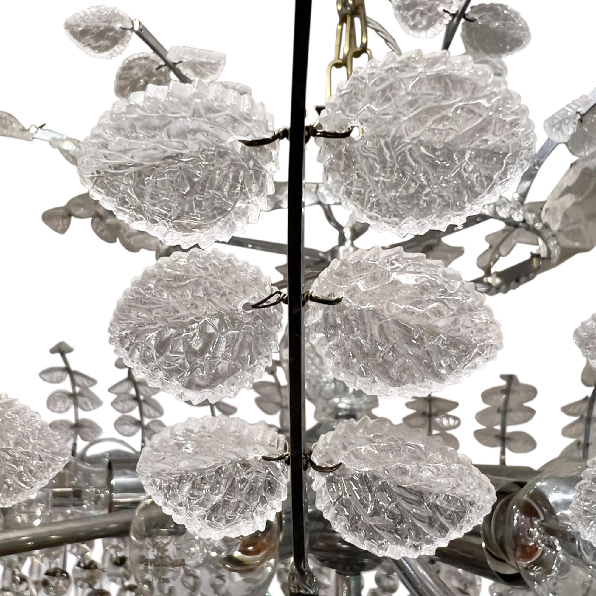 Hand-Crafted Large Spanish 1960s Crystal Chandelier in the Baguès Style