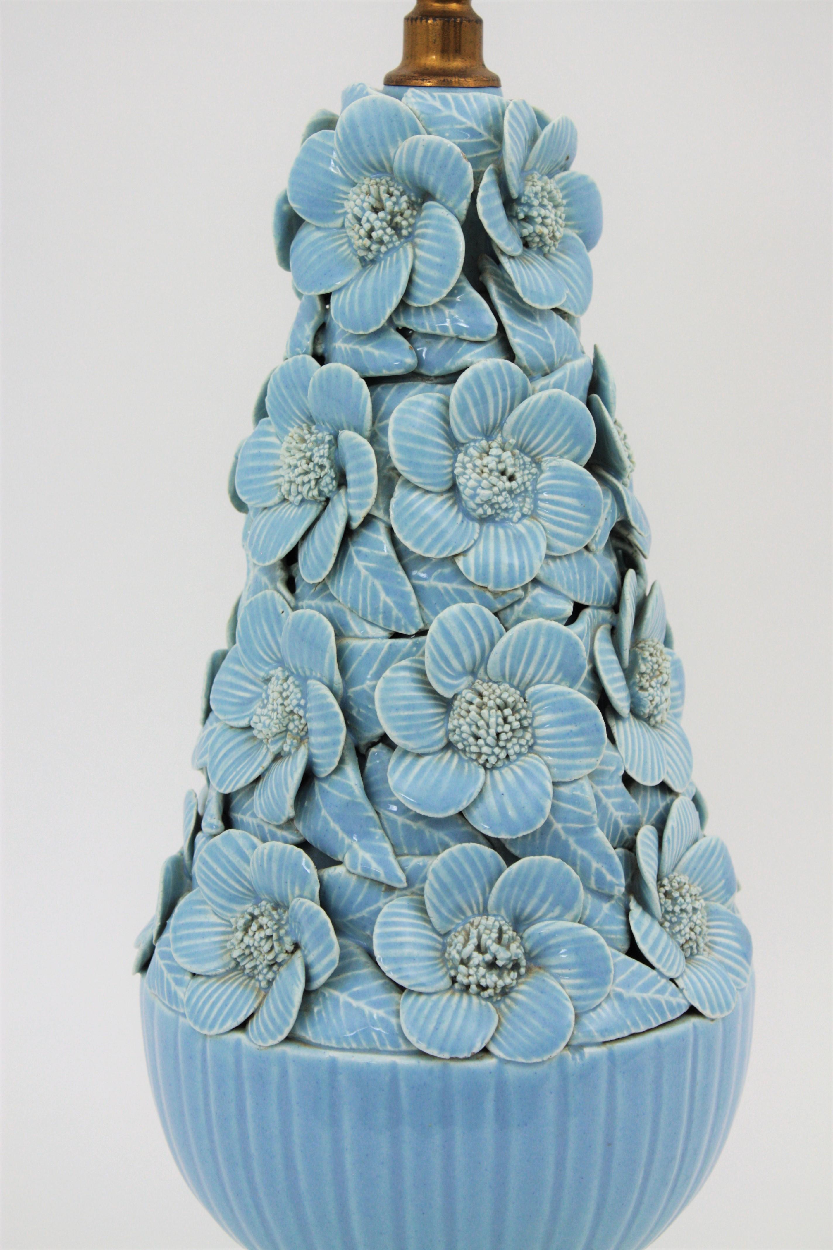 Mid-Century Modern Large Spanish 1960s Floral Majolica Blue Glazed Manises Ceramic Table Lamp