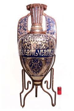 Grand vase espagnol en porcelaine de l'Alhambra, orné de motifs islamiques/mauresques et de calligraphie