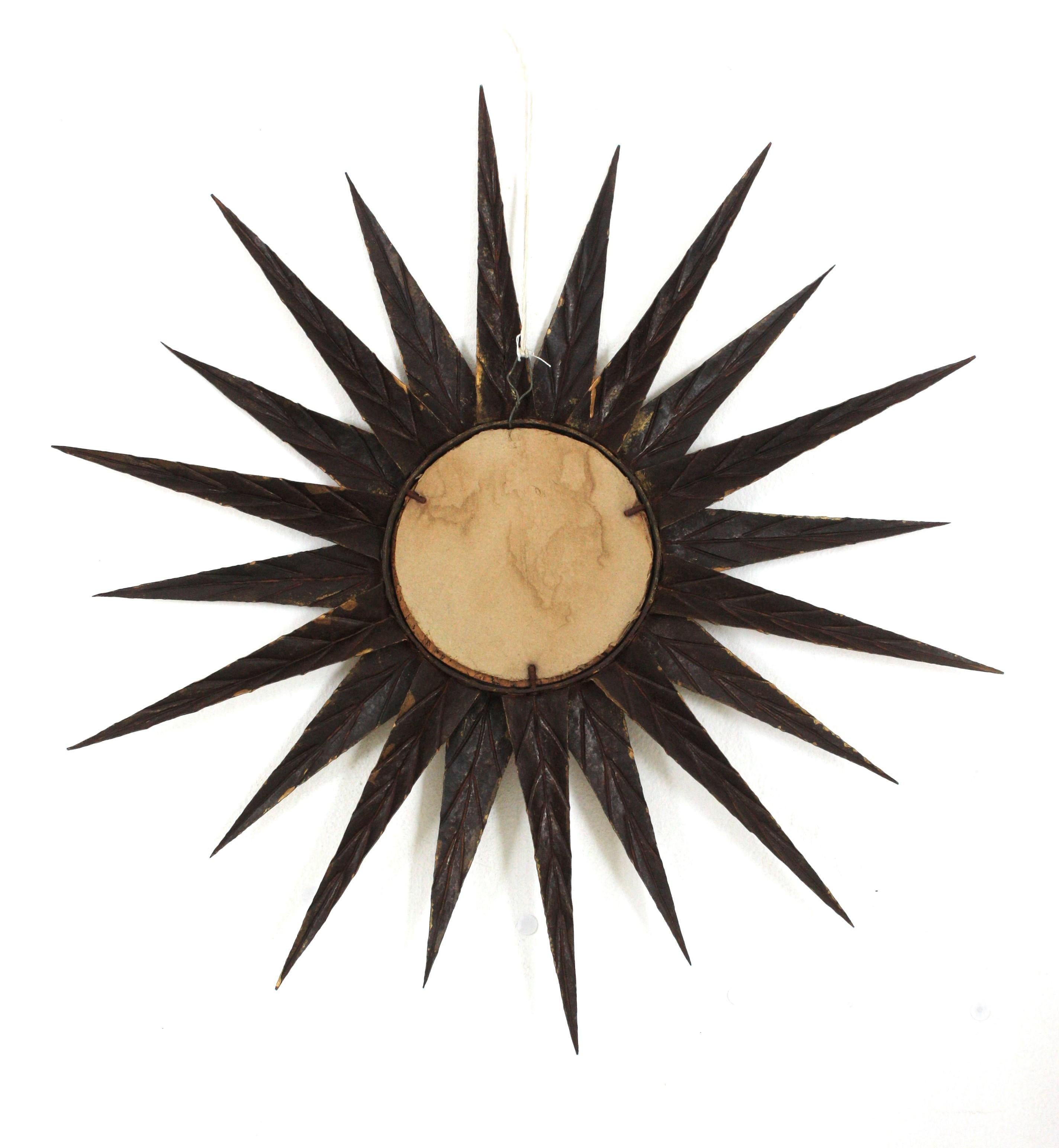 Large Spanish Brutalist Sunburst Mirror in Gilt Metal, 1950s For Sale 10