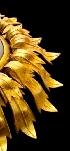 Große spanische vergoldete Krone Flush Mount rund gebogene Glas, um 1950