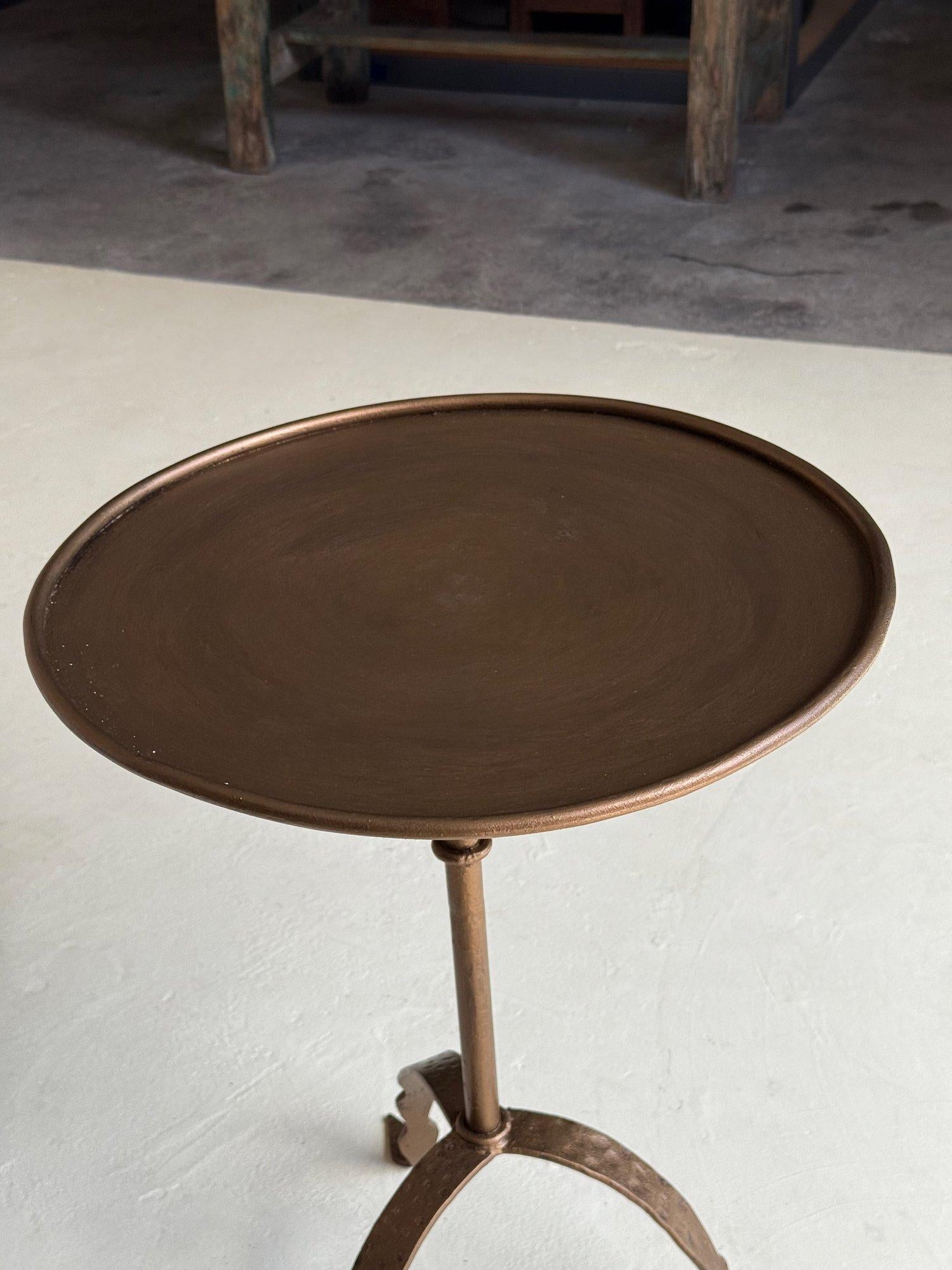 Large Spanish Iron Drinks Table with Tripod Base For Sale 2