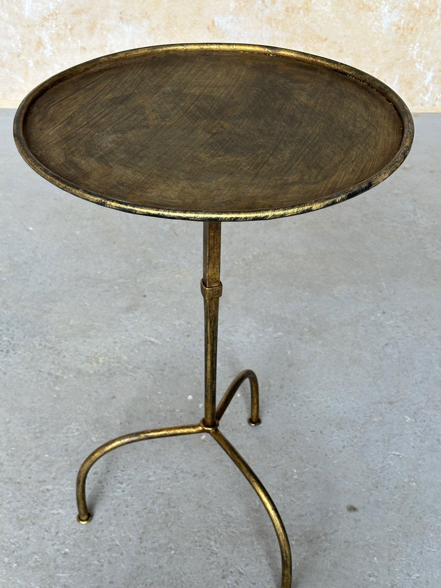 Large Spanish Iron Side Table on a Tripod Base In Good Condition For Sale In Buchanan, NY