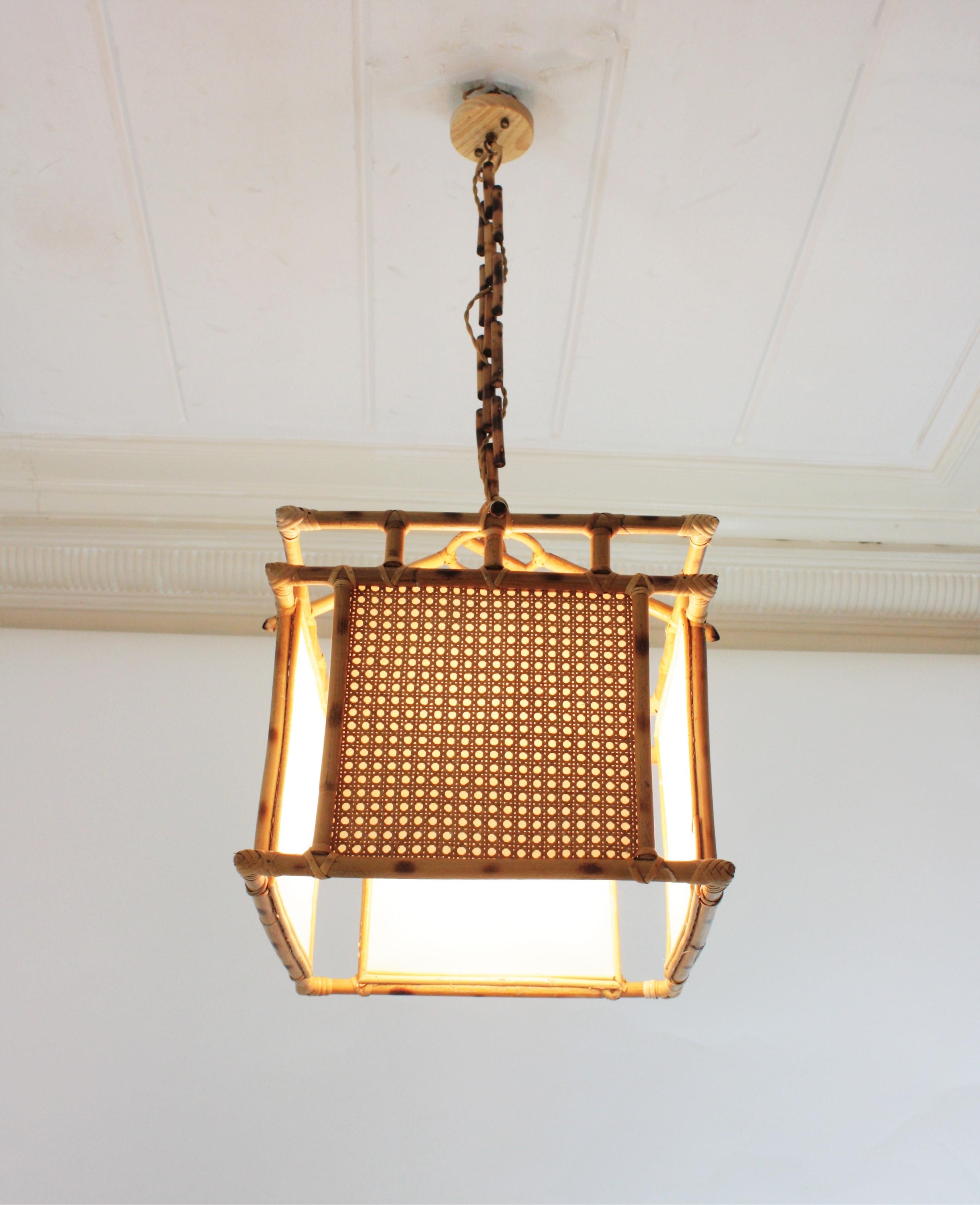 Large Spanish Rattan Wicker Wire Pendant Lantern Chinoiserie Inspired, 1960s For Sale 12