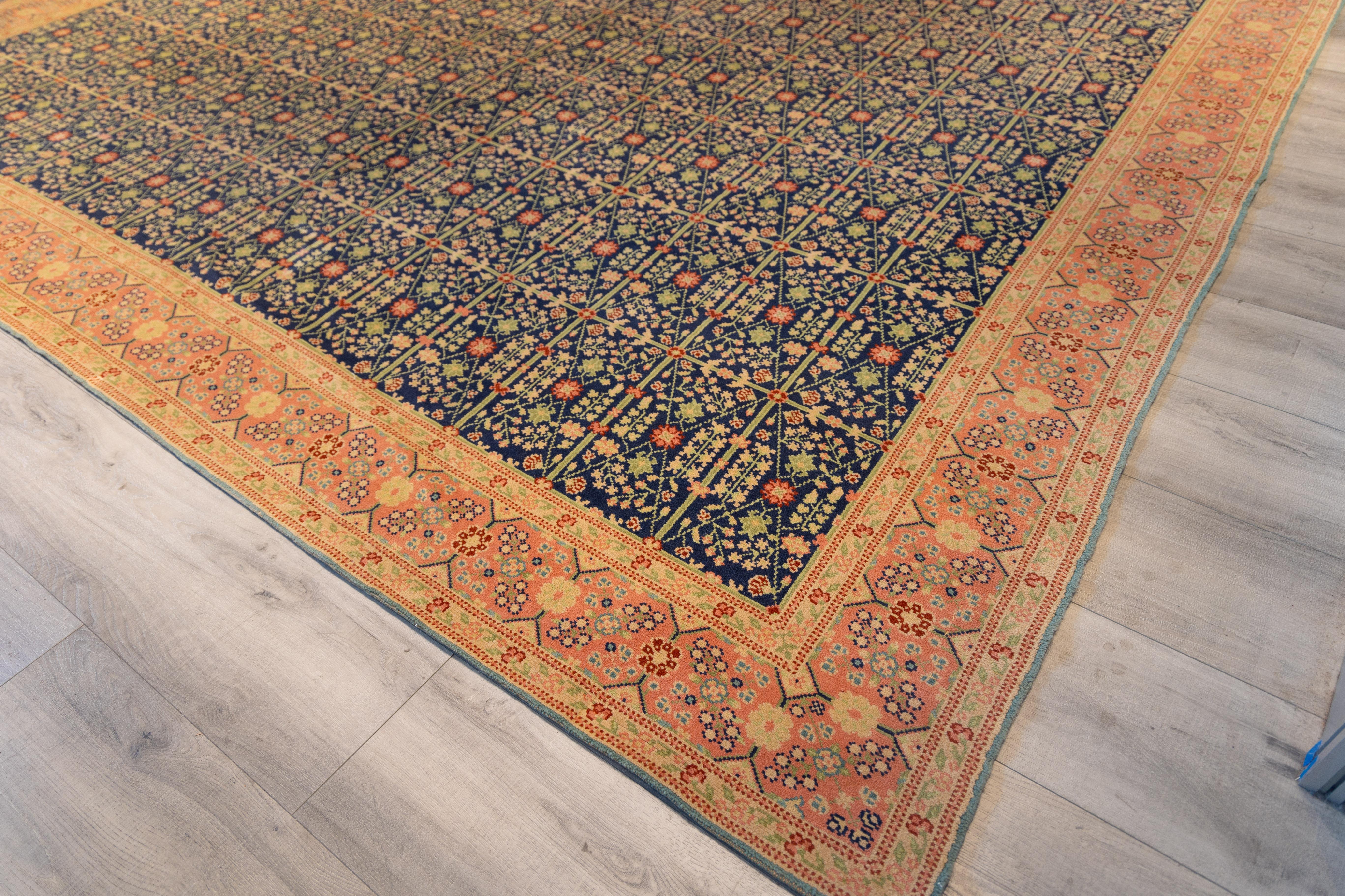 Large antique all over design Spanish Rug In Excellent Condition For Sale In Harrington Park, NJ