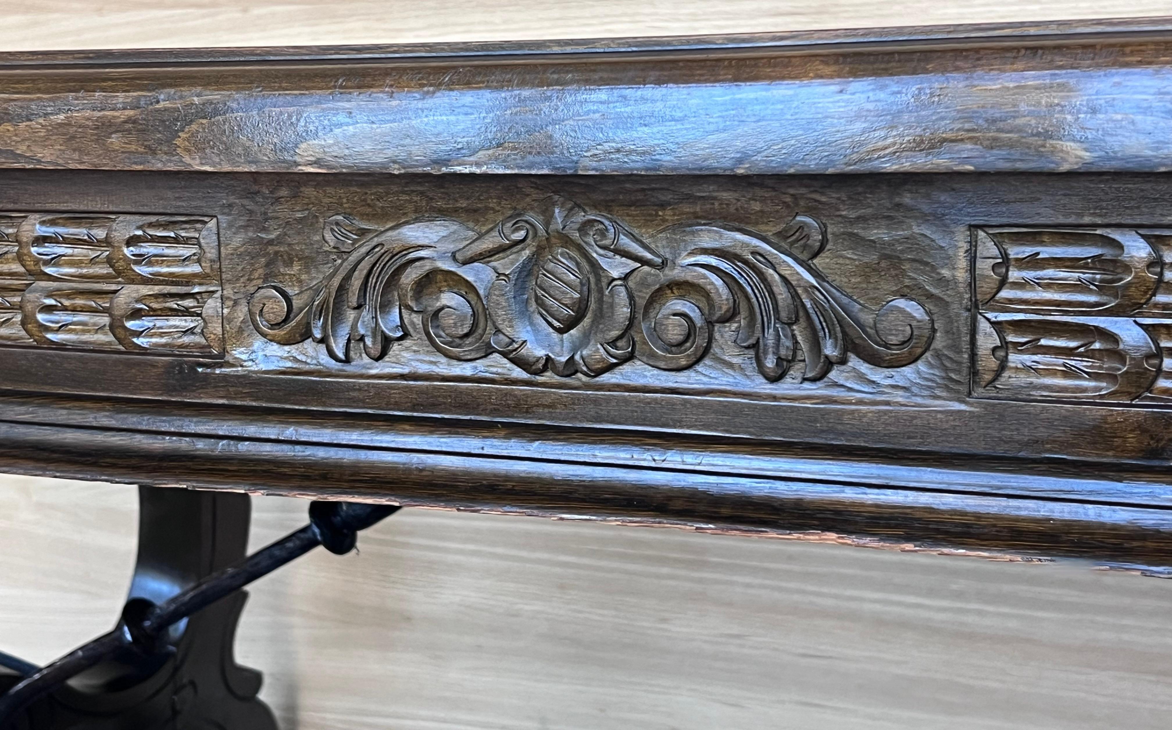 Large Spanish Two Faces Baroque Style Oak Library Table or Center table For Sale 5