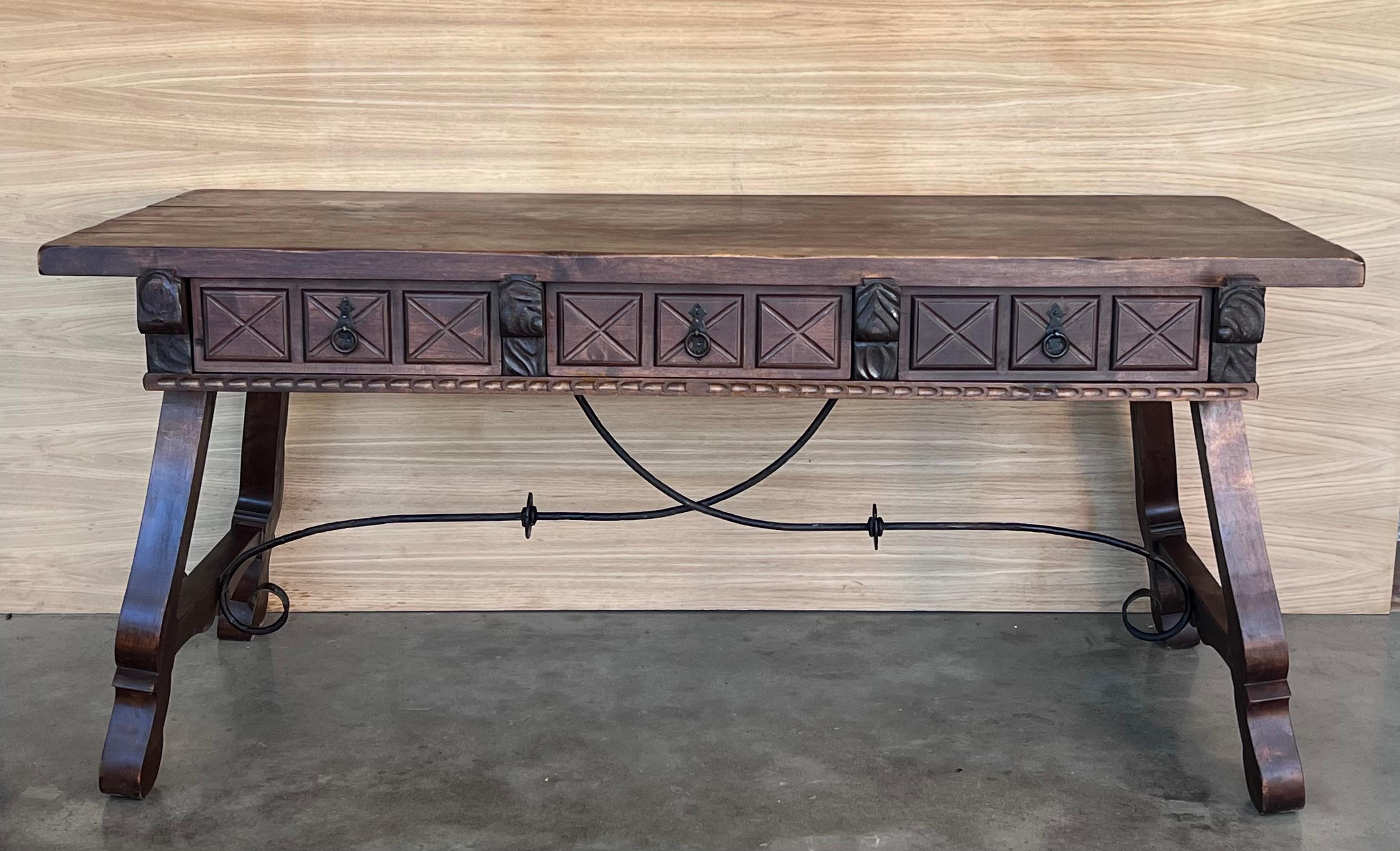 Renaissance Large Spanish Two Faces Baroque Style Oak Library Table or Center table
