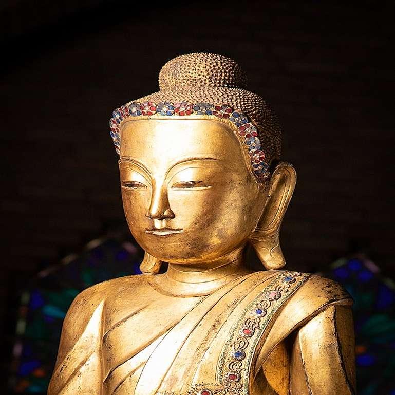 Large Special Burmese Shan Buddha from Burma For Sale 1