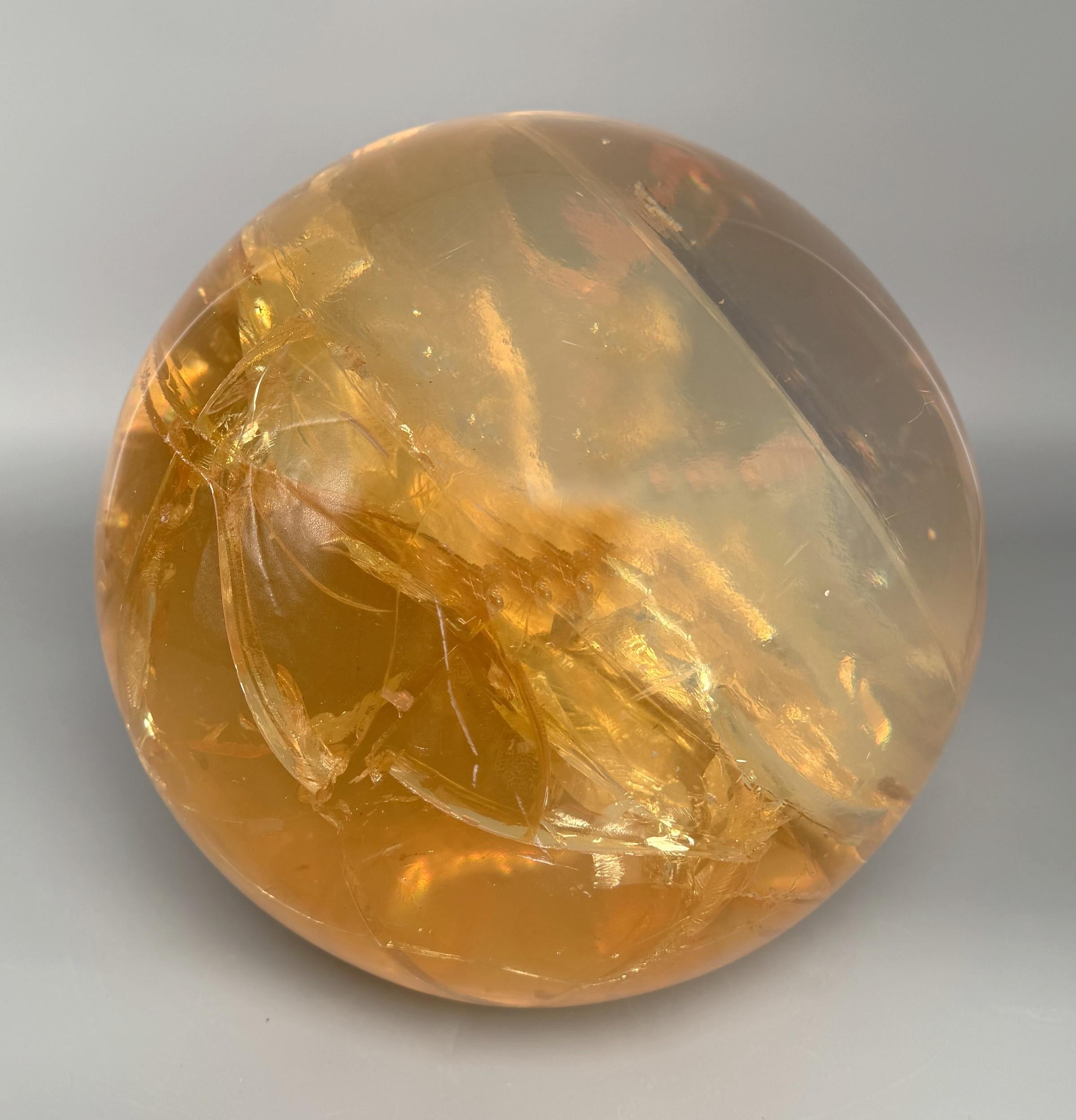 Large sphere in “champagne” colored fractal resin, unique piece.

Biography: Pierre Giraudon, France (1923-2012)

Pierre Giraudon was born in 1923 in Paris. After studying botany and biology at the Sorbonne, he moved to Canada in 1949 where he was
