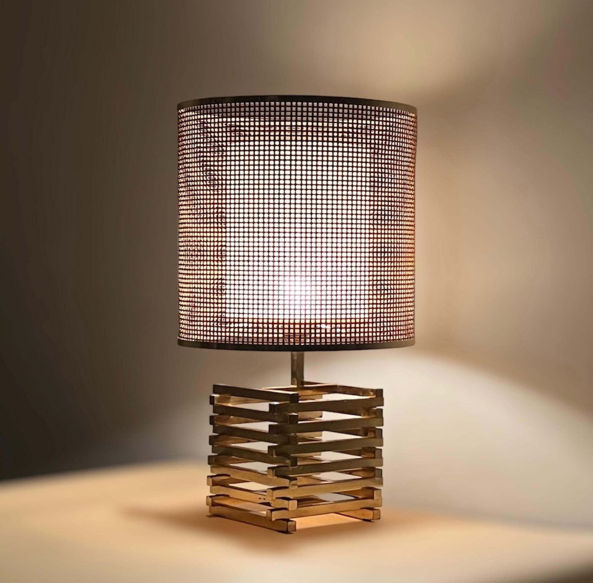Amazing Vintage Table Lamp 'Spiga' in Heavy Brass by Enrico Tronconi, 1960s For Sale 2
