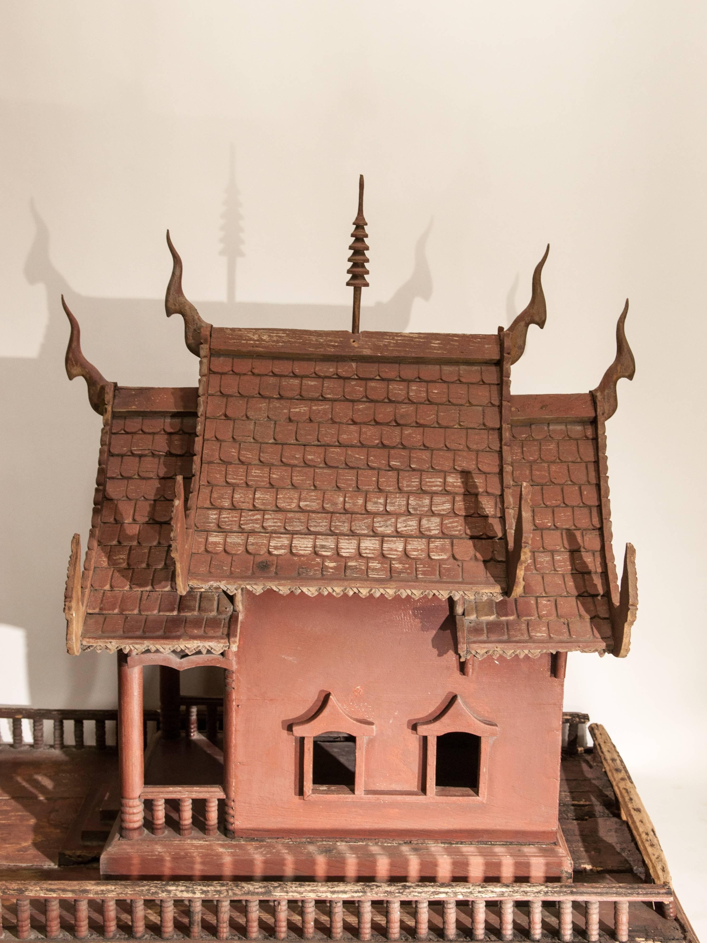 Large Spirit House from Northern Thailand, Teak, Mid-20th Century 12