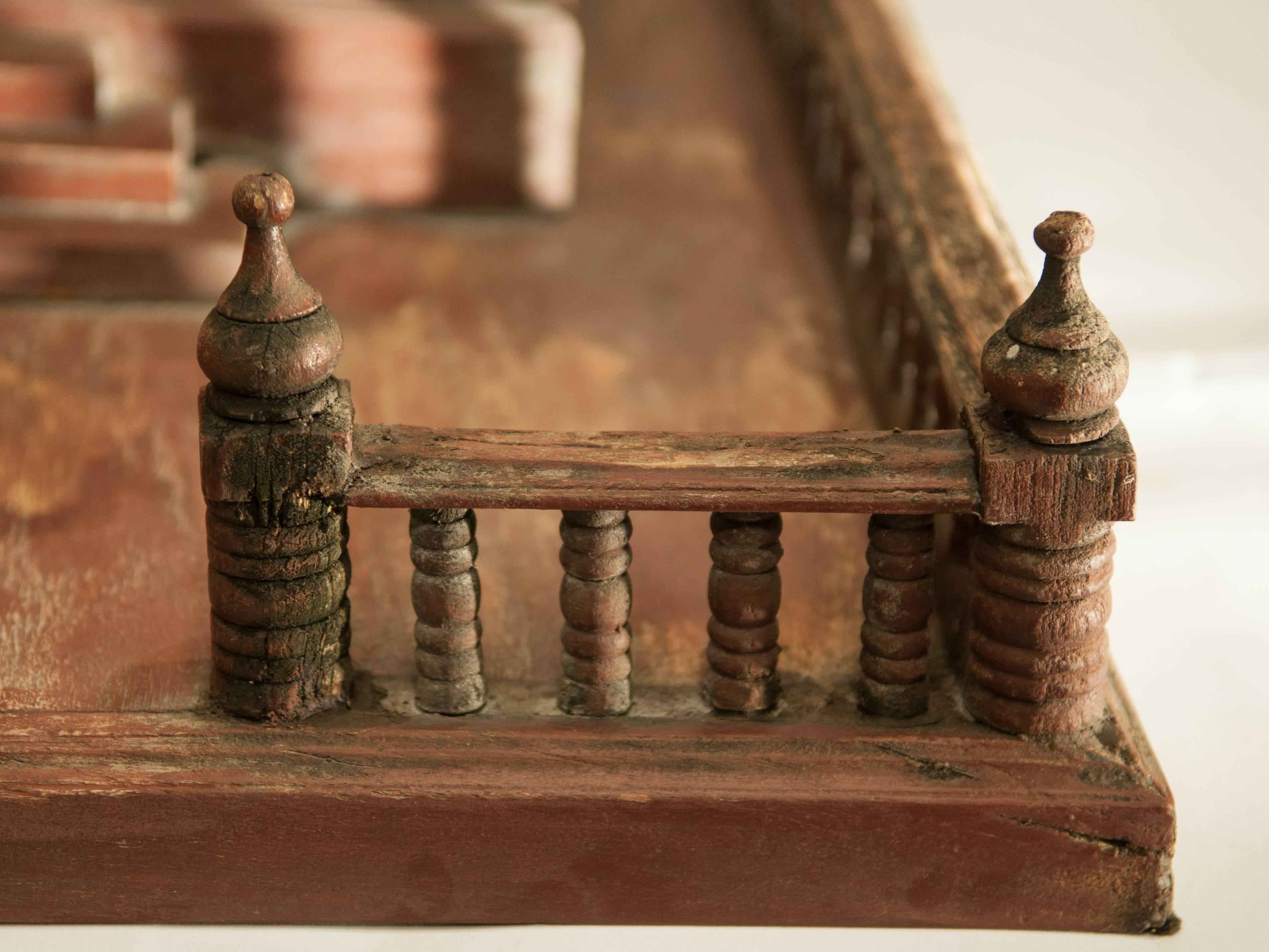 Large Spirit House from Northern Thailand, Teak, Mid-20th Century 1