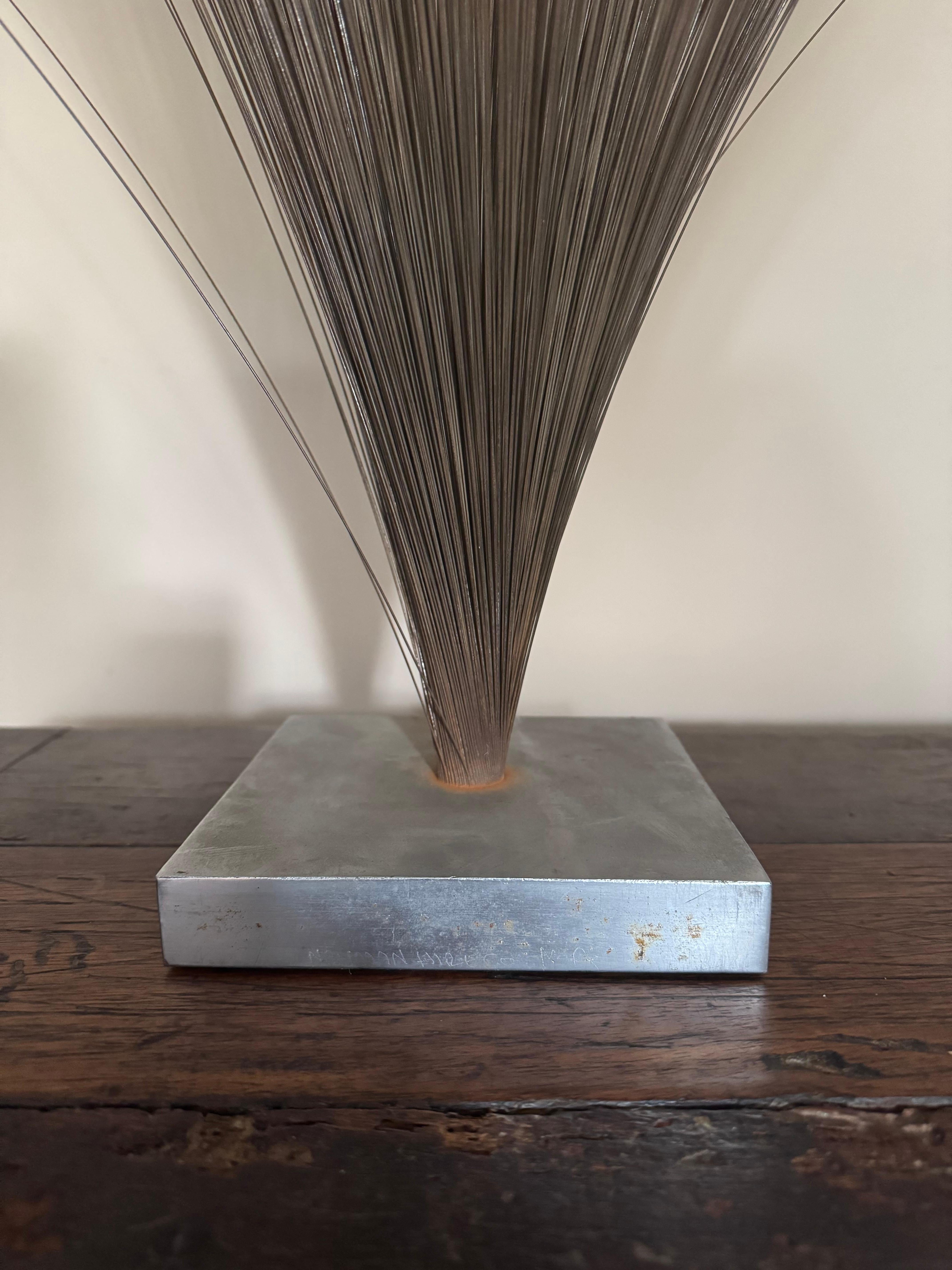 Grande sculpture Spray dans le style de Harry Bertoia c.1970. Bon état - En vente à London, GB