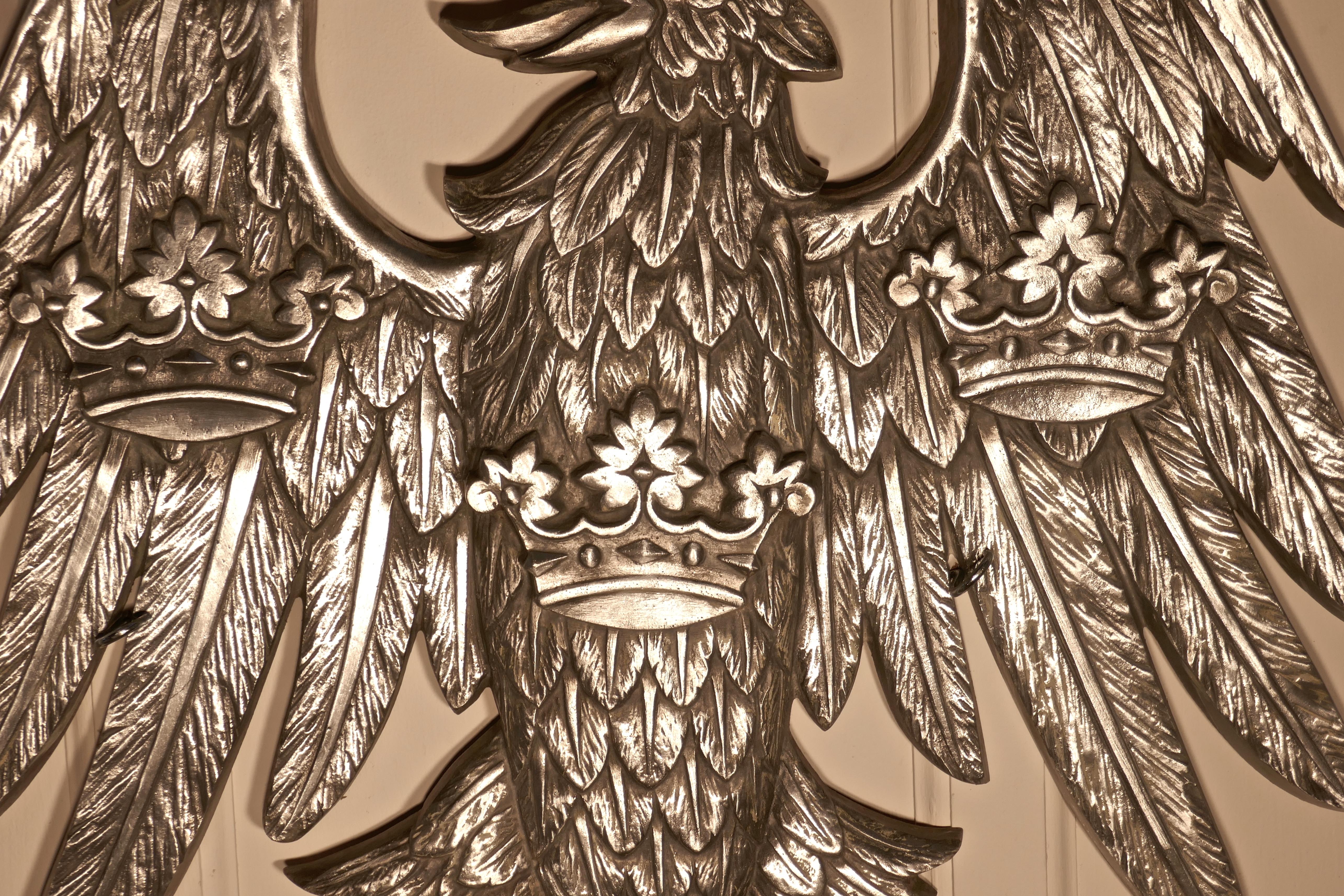 Große ausgebreitete Adler-Wandplakette, Wappenschild des Handels im Zustand „Gut“ im Angebot in Chillerton, Isle of Wight