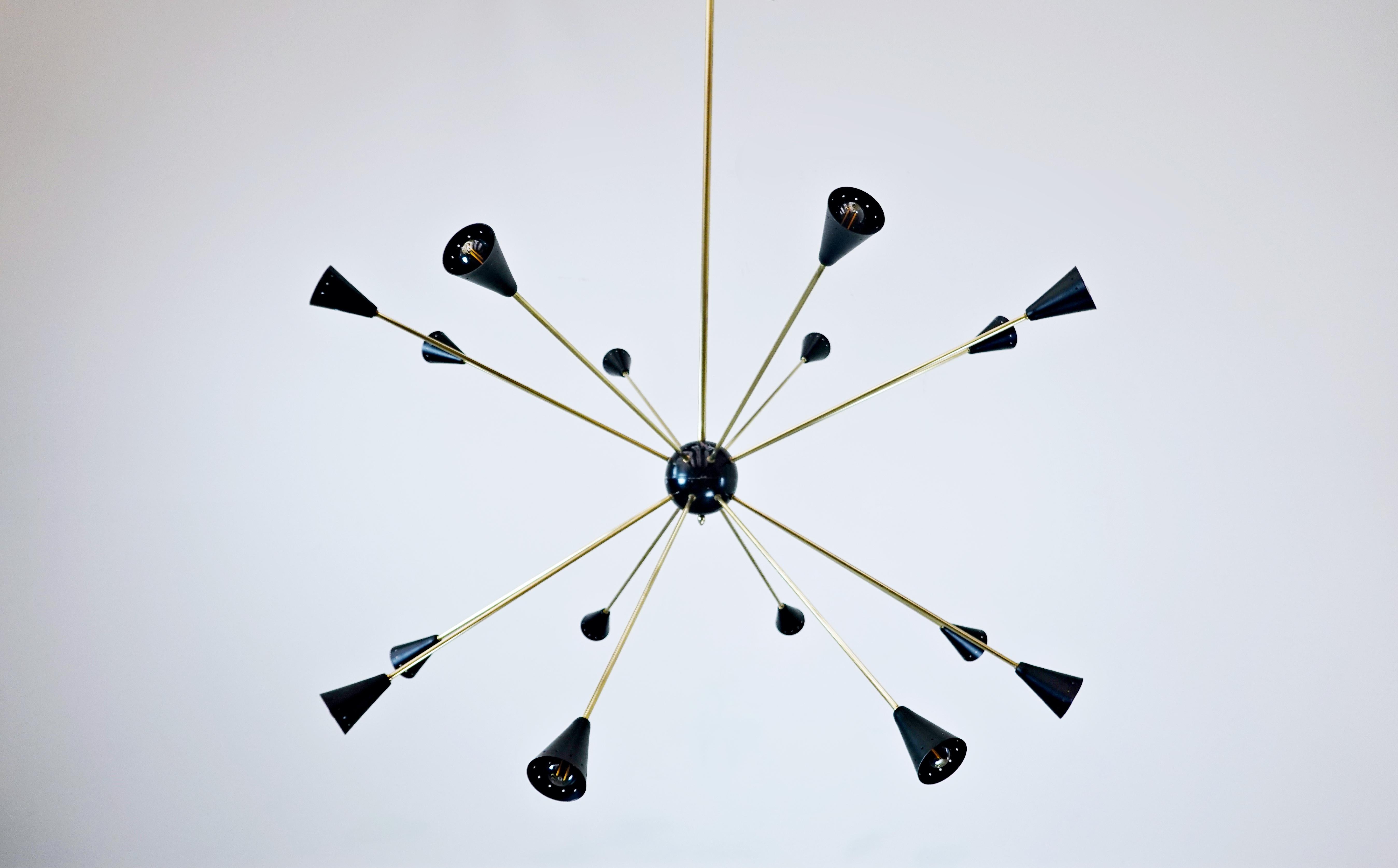 Gran Lámpara de Techo Sputnik, Latón y Metal, Años 60 en venta 1