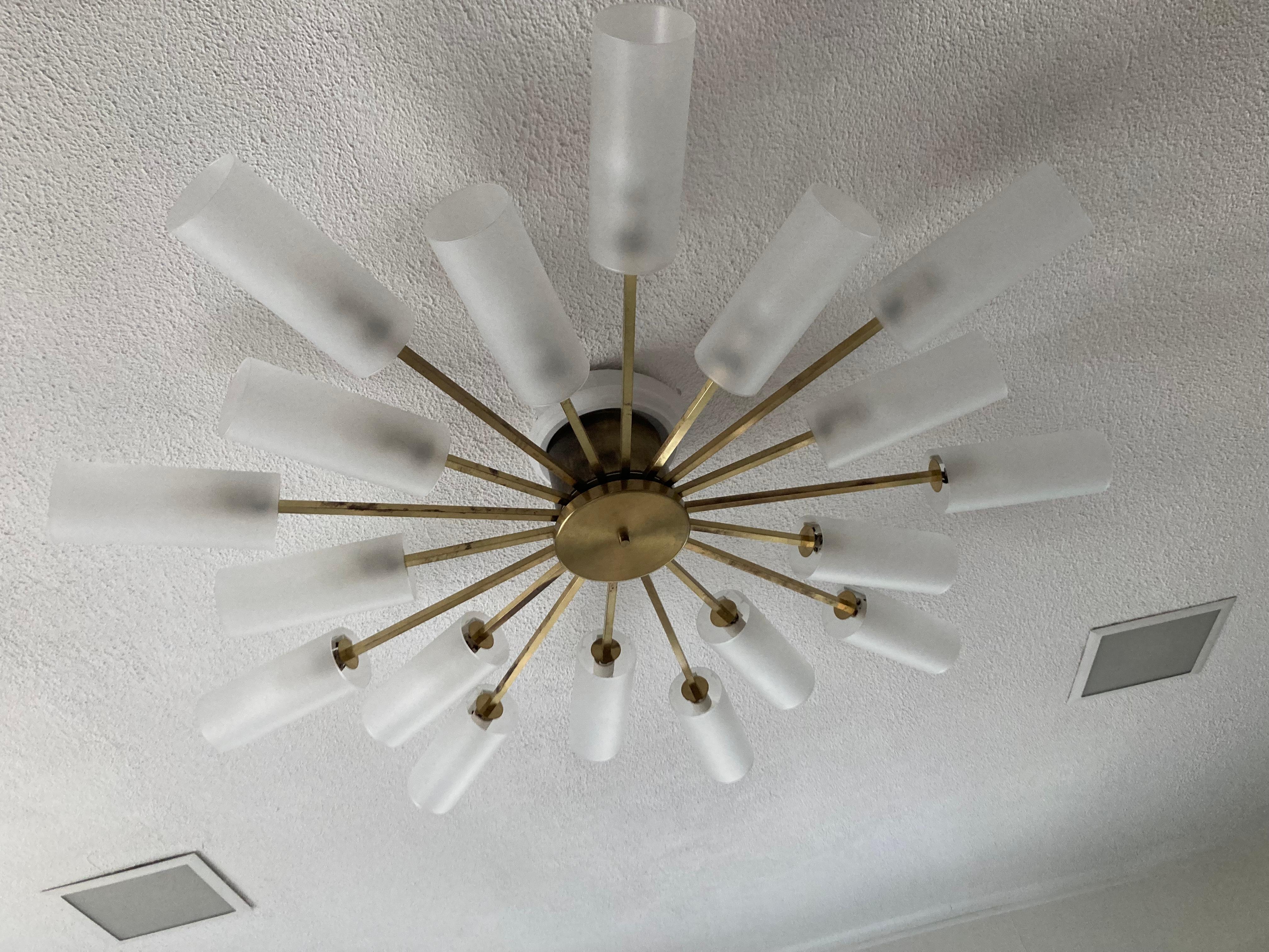 Large Sputnik Chandelier, Brass and Frosted Glass, 1950s Italy For Sale 9
