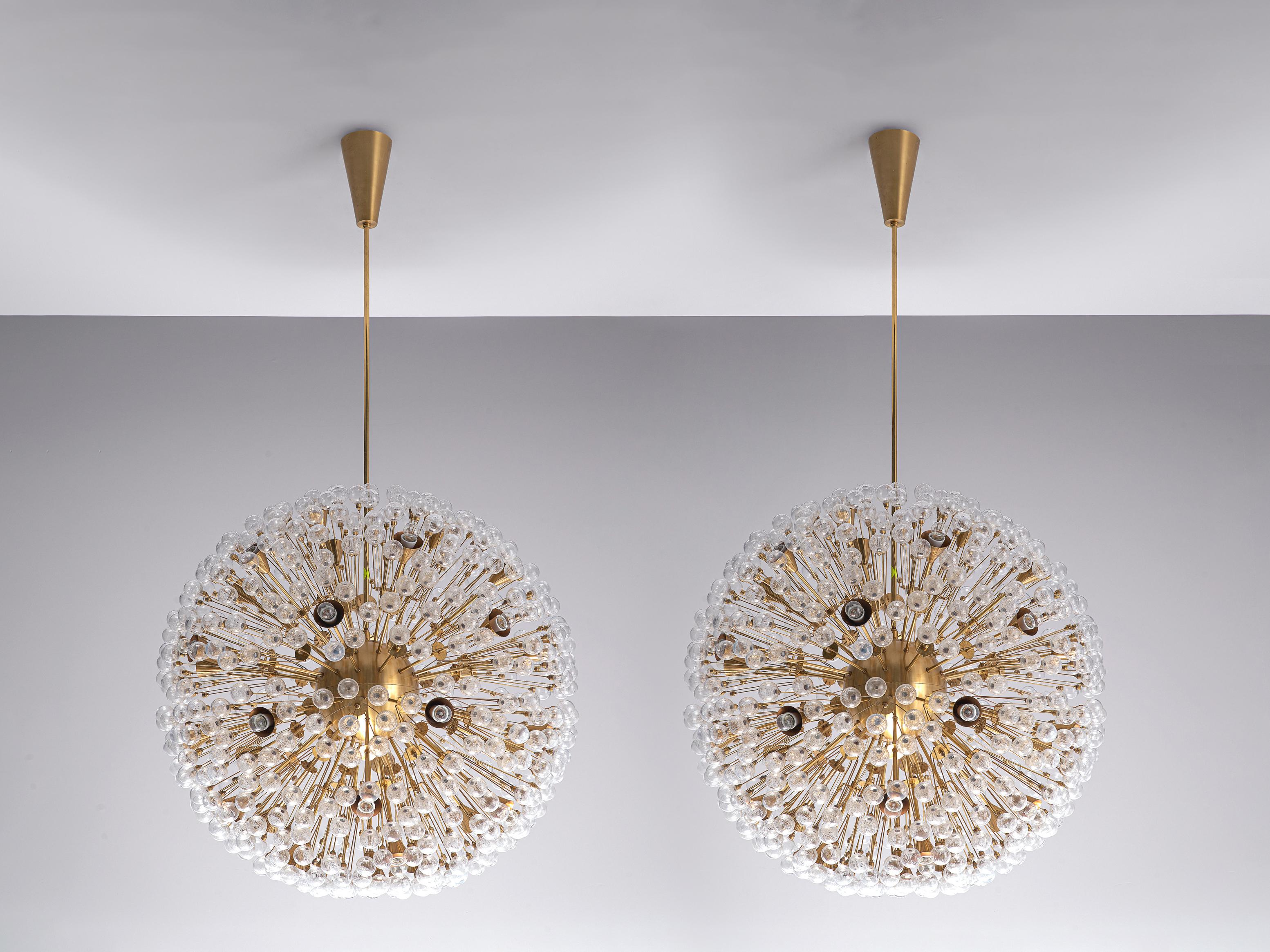 Large 'Sputnik' Chandelier in Brass and Glass 47in./120cm  For Sale 2