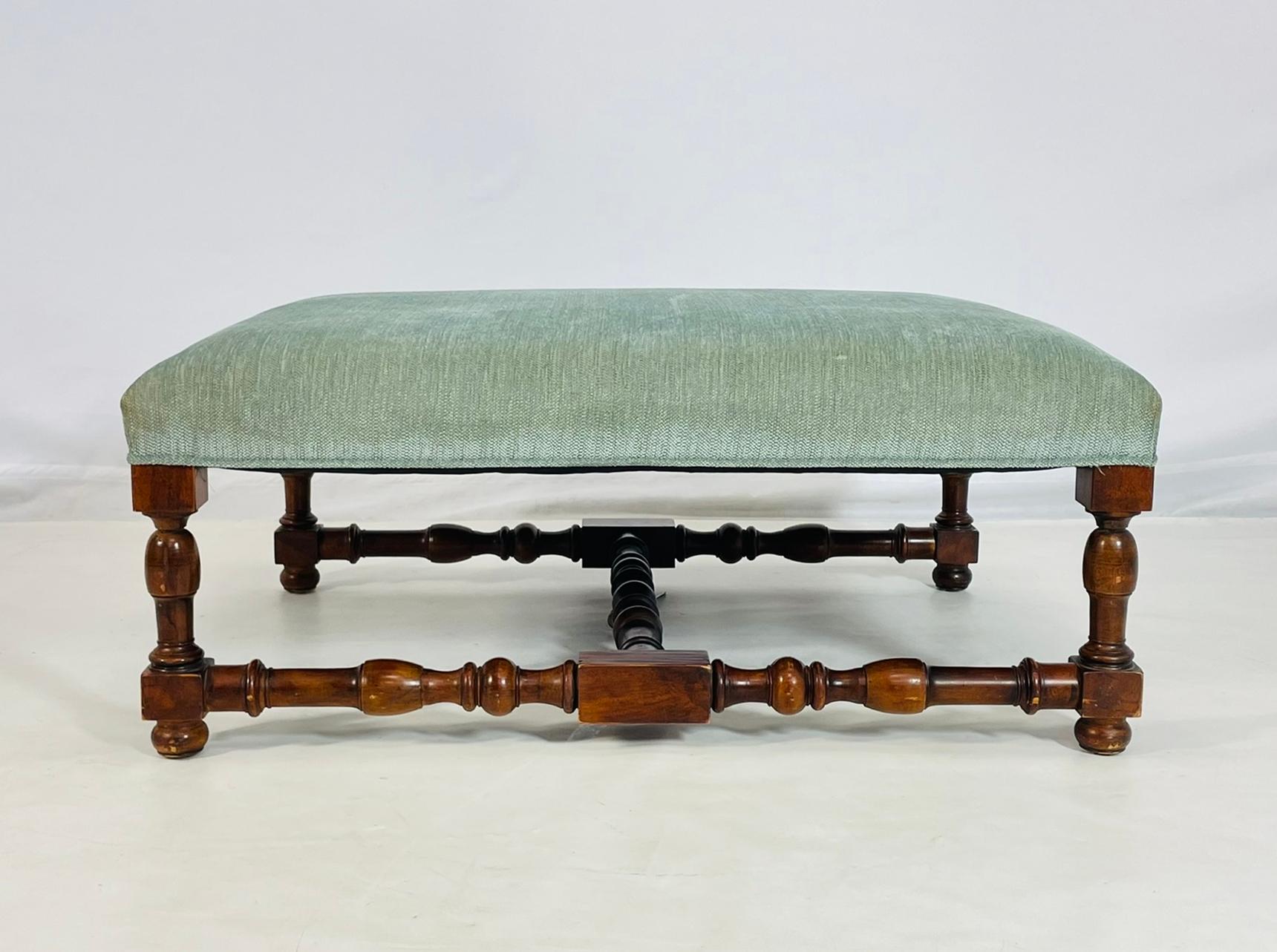 Large Square Bench by Ralph Lauren In Good Condition For Sale In Los Angeles, CA