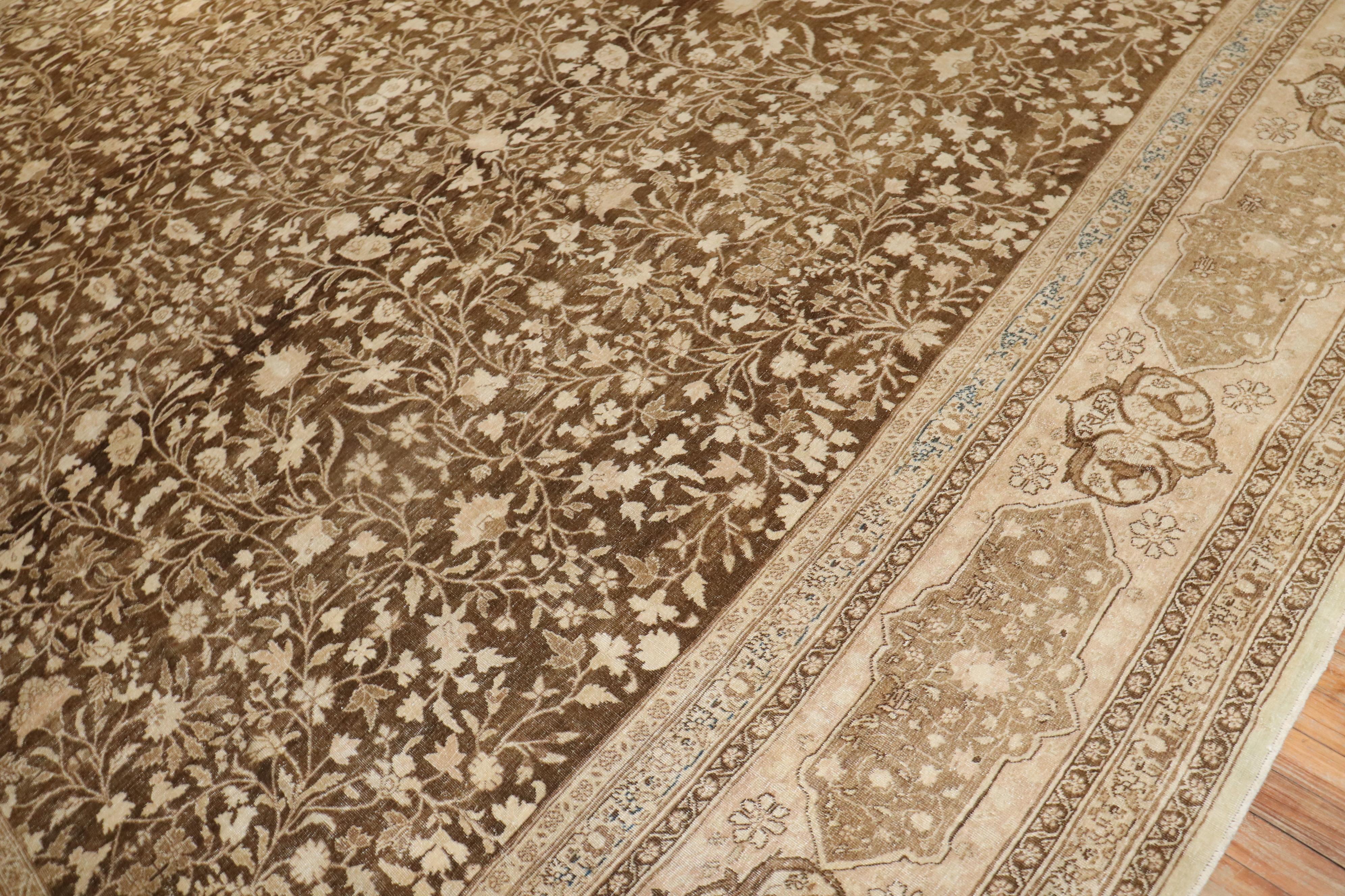 Grand tapis carré persan marron de Tabriz en vente 9