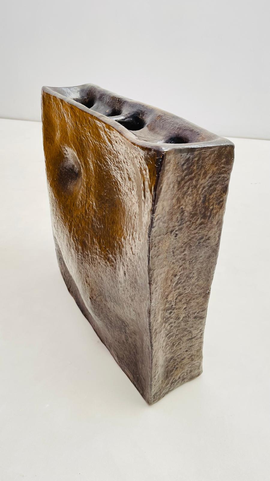 Organic Modern Large square - Ceramic vase For Sale