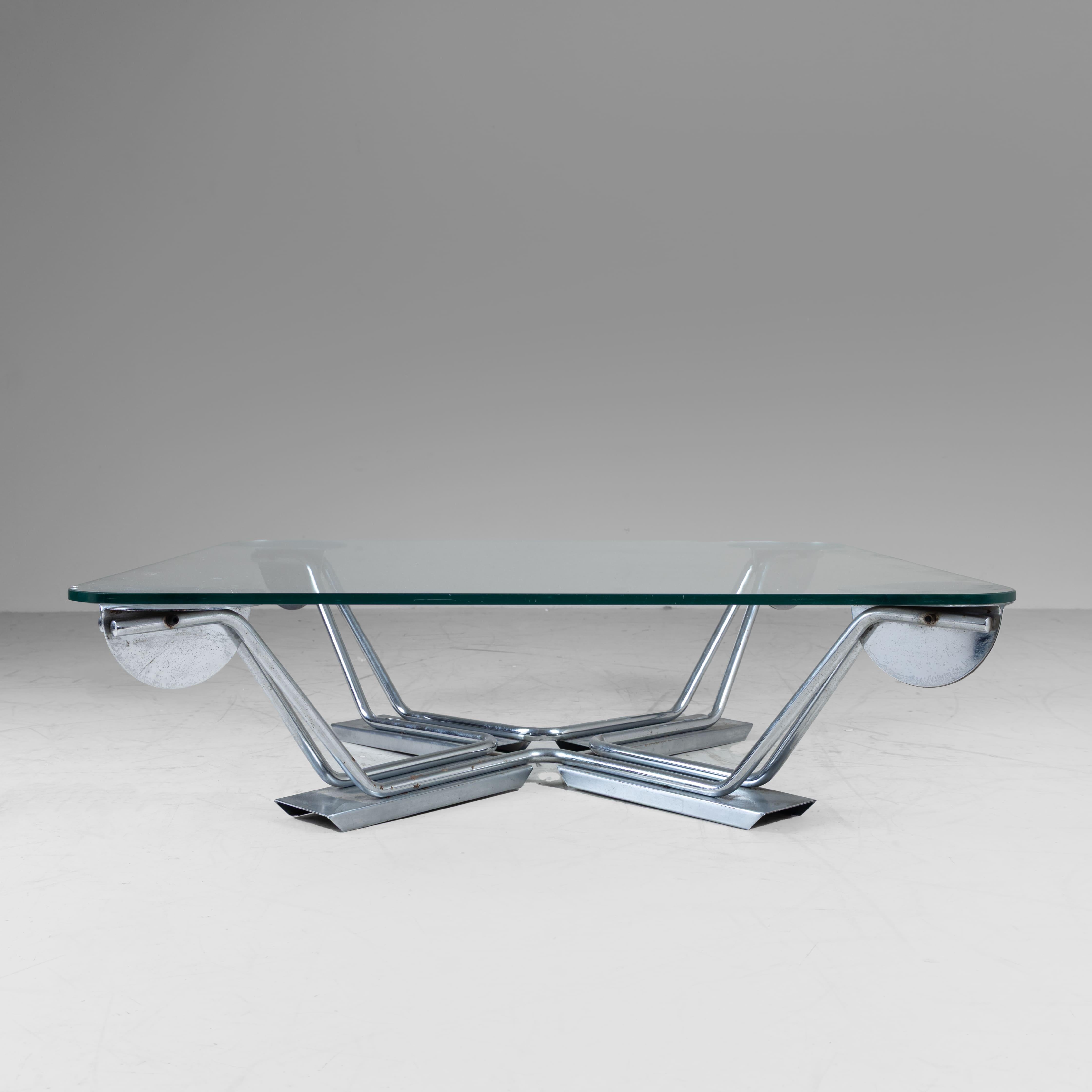 Steel Large square coffee/low table with glass top and steel frame, 1980 space age For Sale