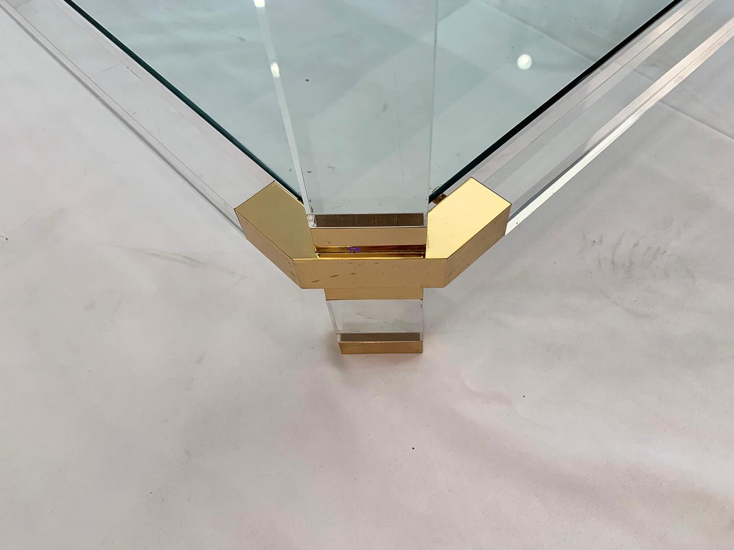 Italian Large Square Coffee Table, Lucite and Brass, Italy, 1970 For Sale