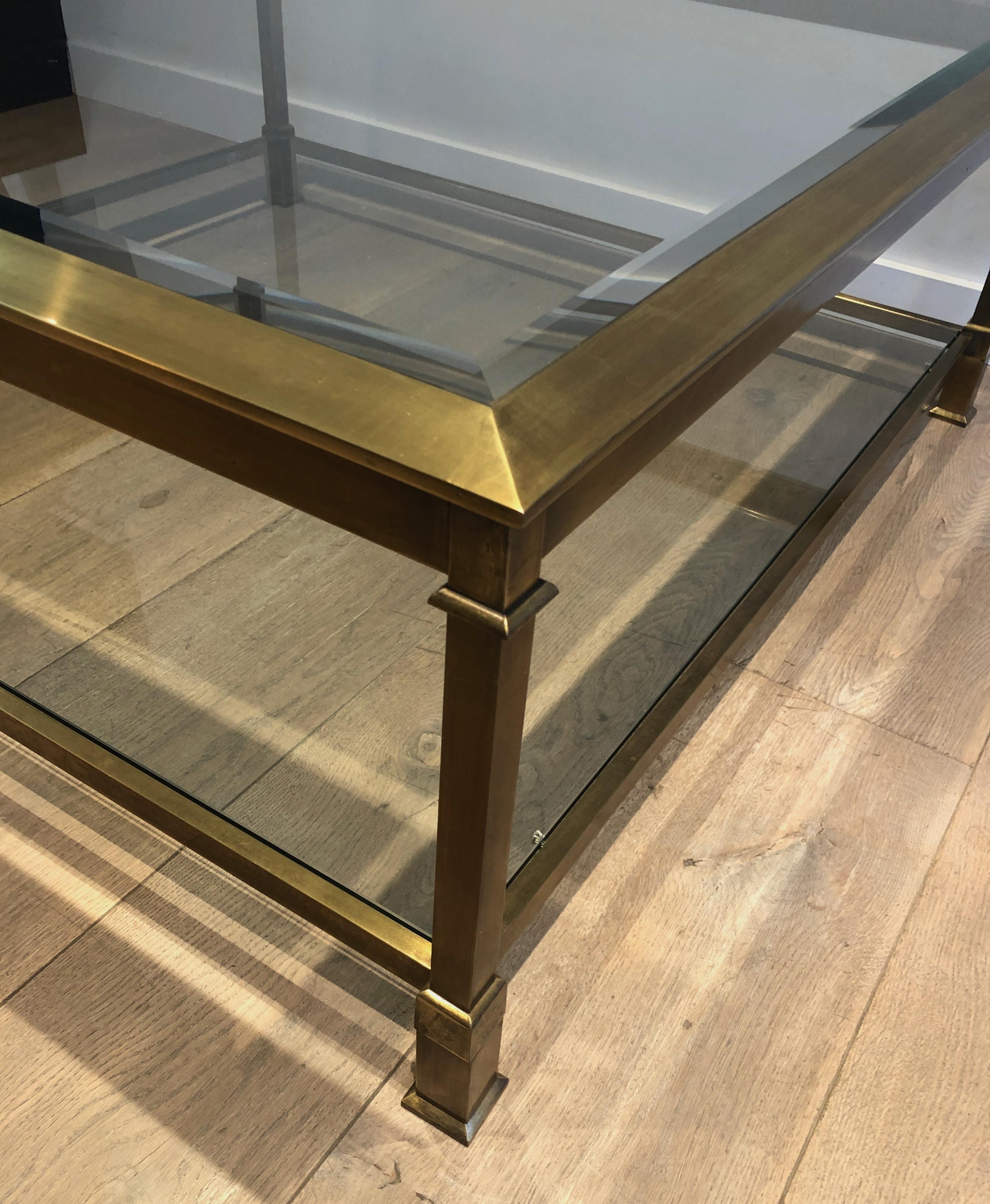 Großer quadratischer Couchtisch aus gold patiniertem, patiniertem Stahl im Angebot 6