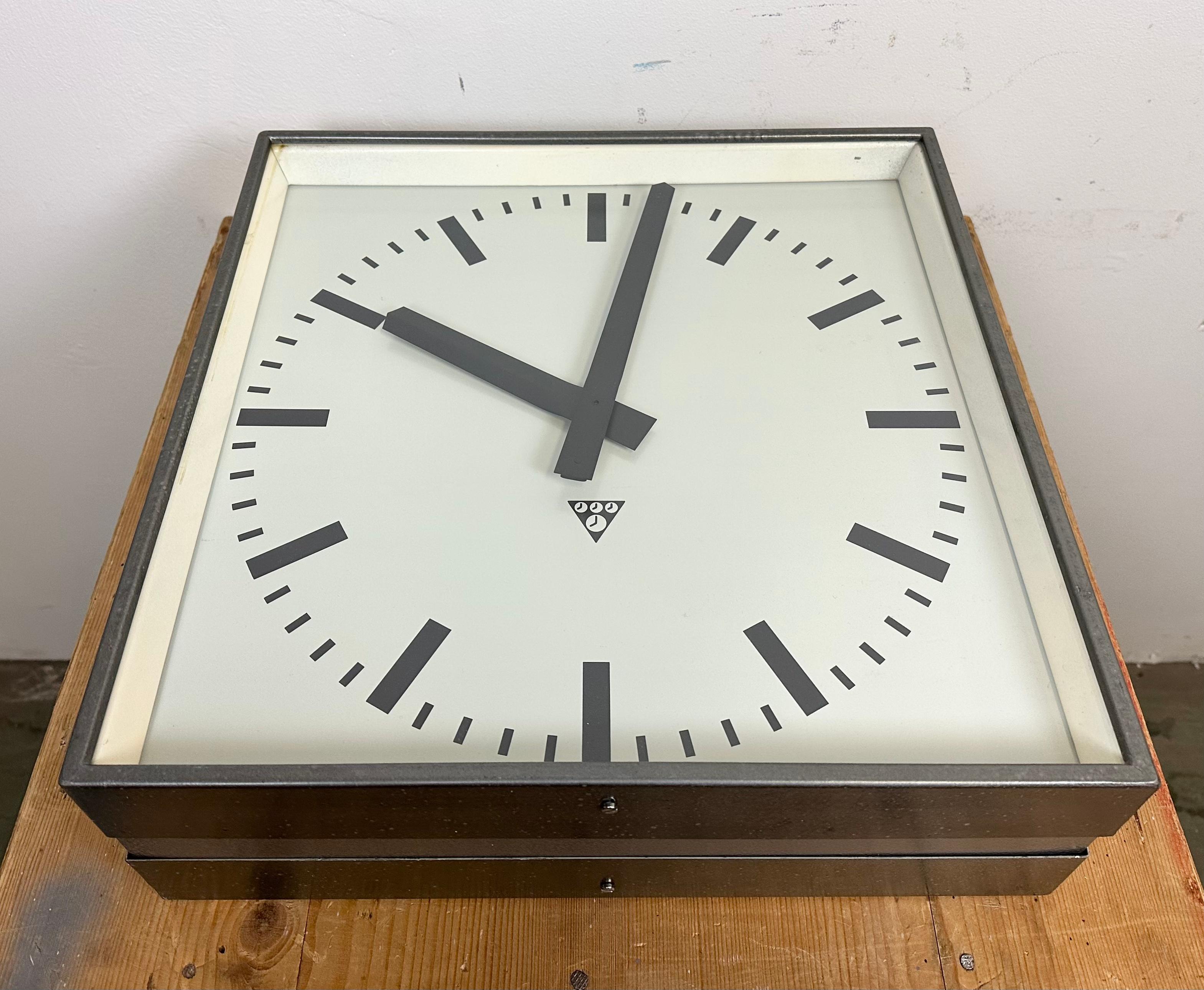 Large Square Industrial Double-Sided Factory Hanging Clock from Pragotron, 1970s For Sale 5