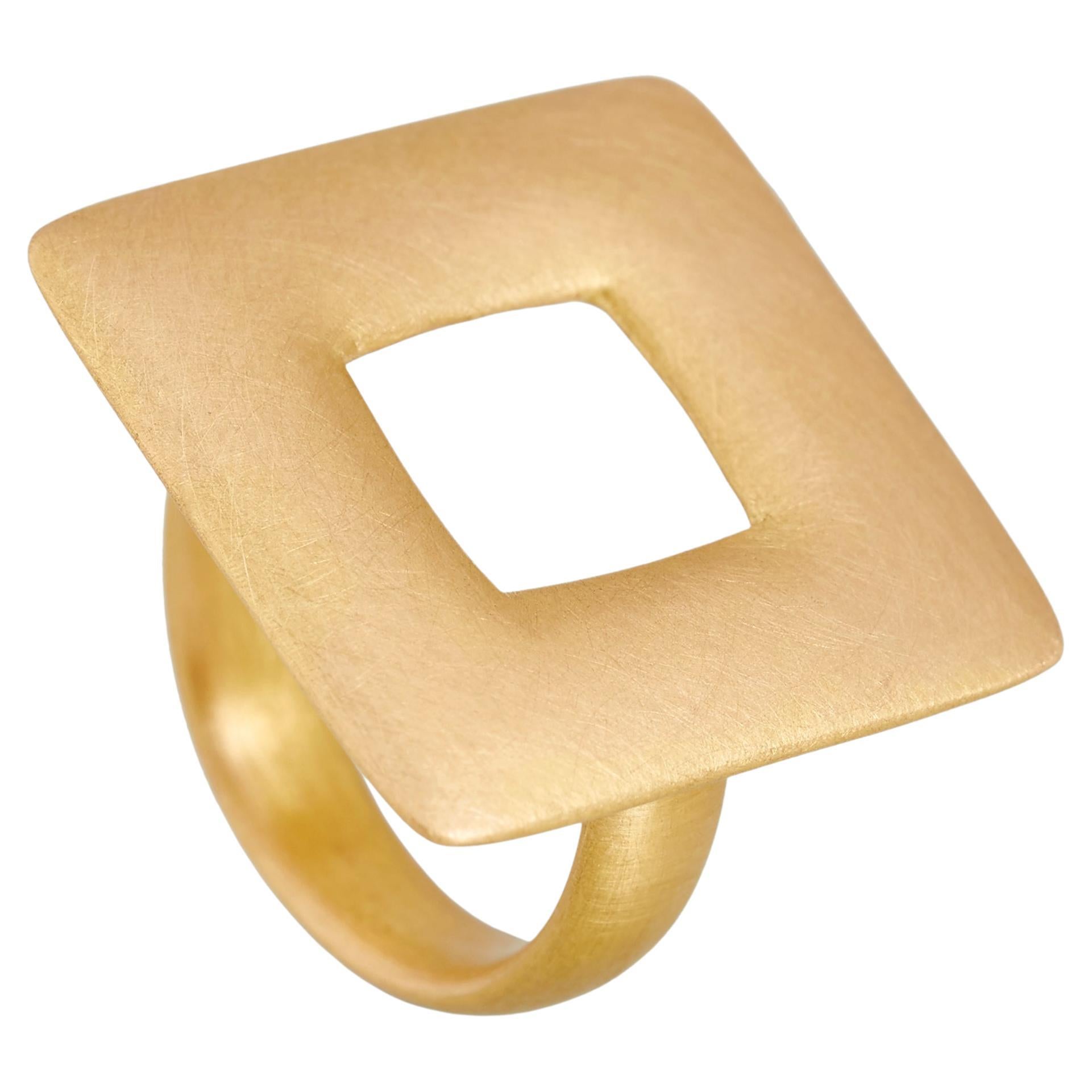 Large Square Ring, 22ct Gold For Sale