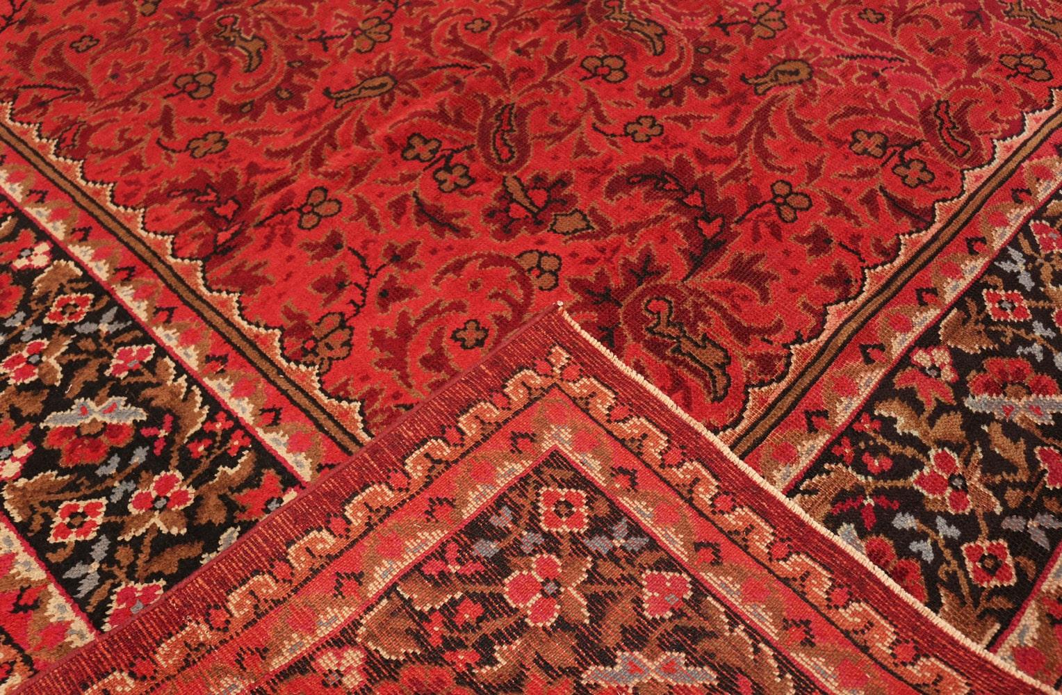 Antiker irischer Donegal-Teppich. Größe: 15 Fuß 5 Zoll x 16 Fuß 8 Zoll (Handgeknüpft) im Angebot