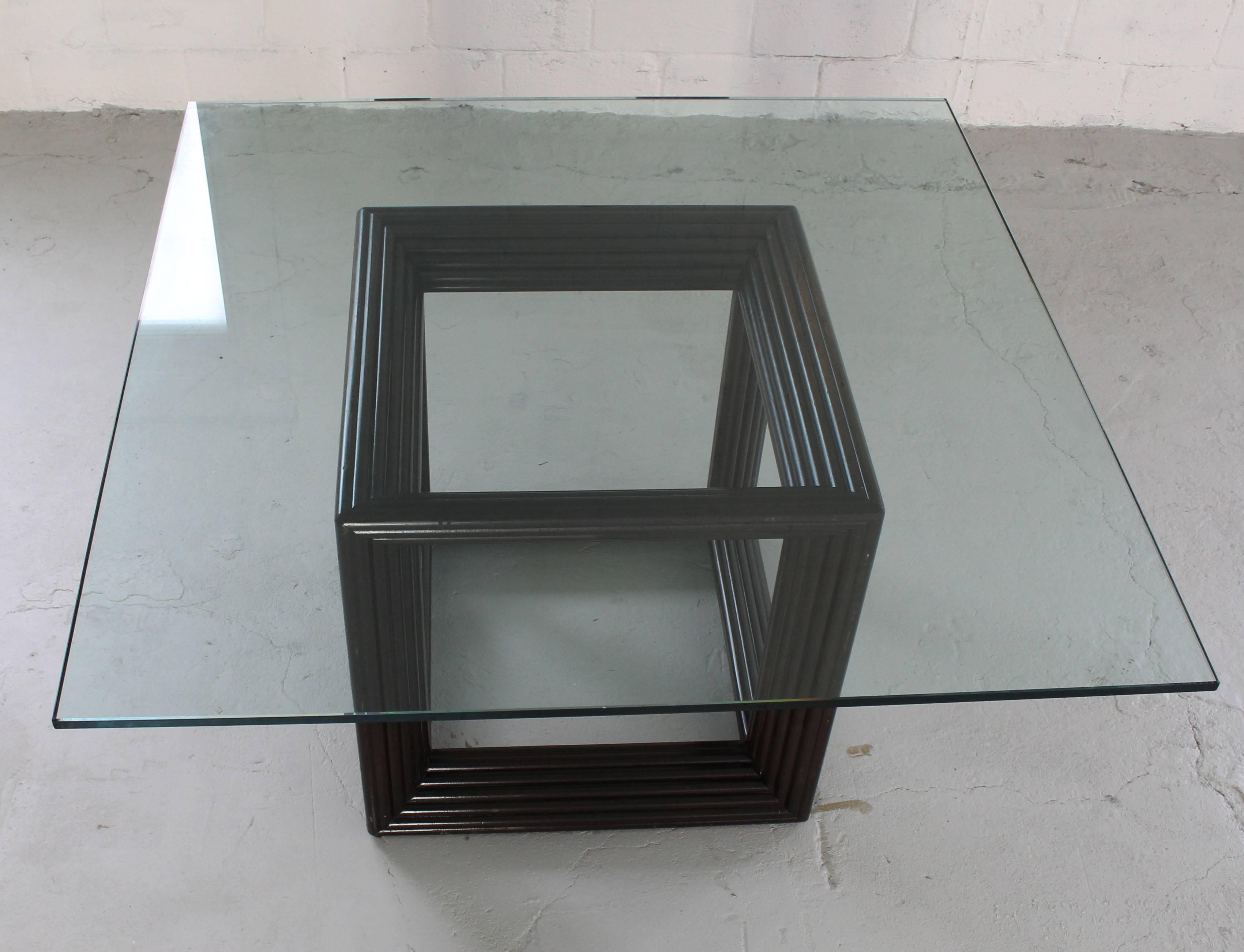 Large Square Thick Glass Top Rattan Cube Base Dining Conference Table In Excellent Condition For Sale In Rockaway, NJ