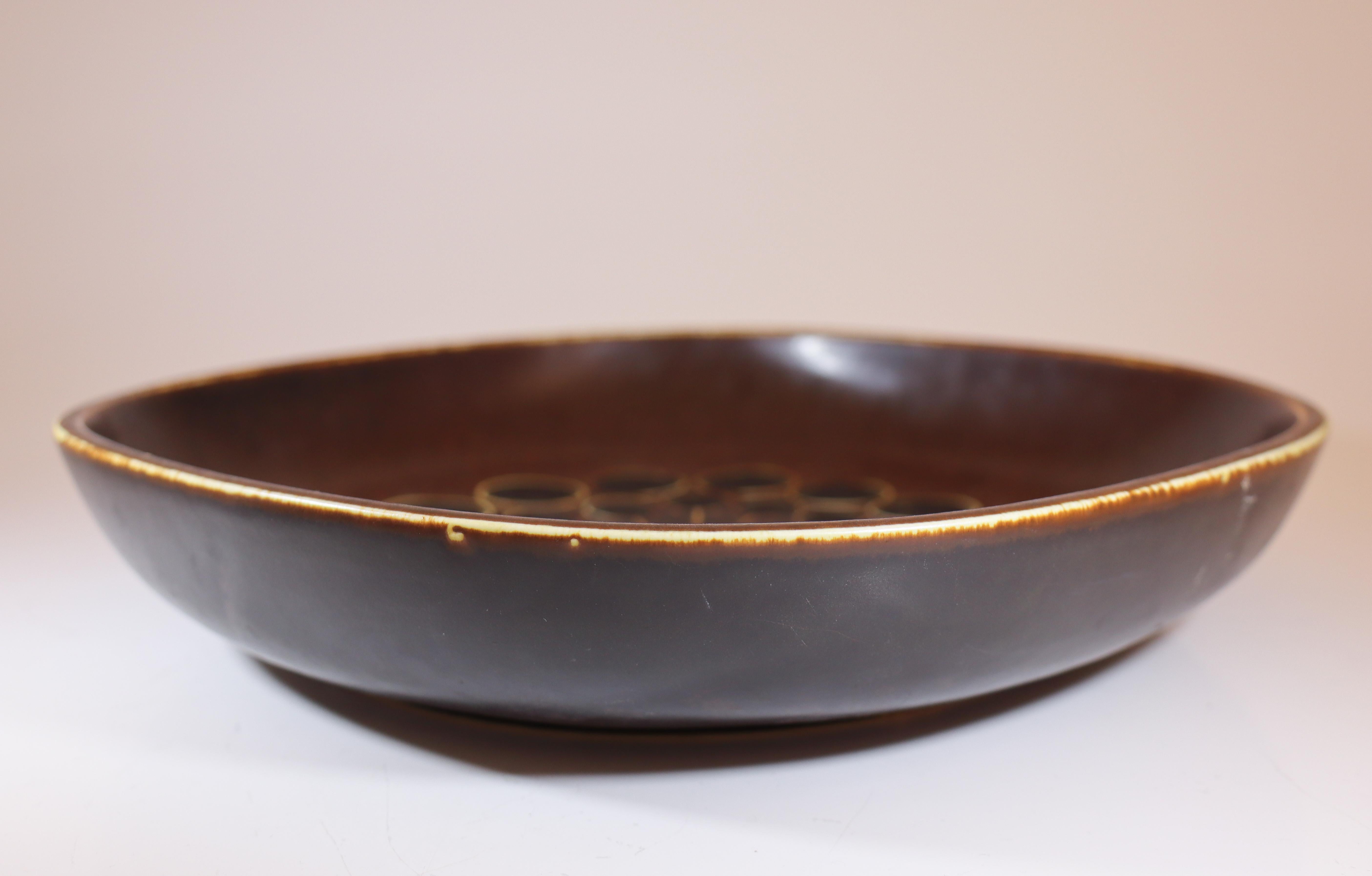 Large Squared Bowl- Hertha Bengtson - Rörstrand - 1970s In Good Condition For Sale In Stockholm, SE