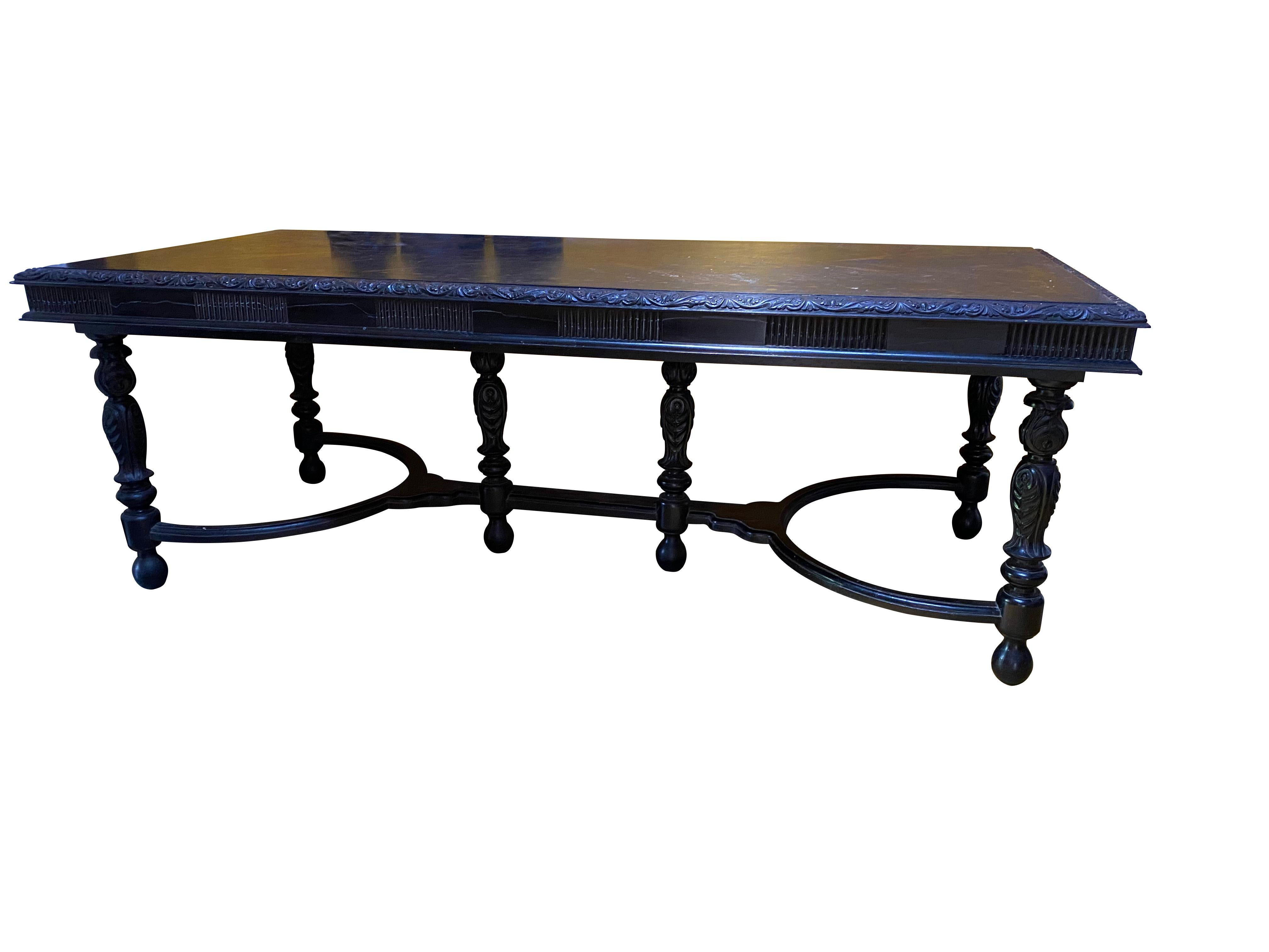 Grande table de salle à manger du Sri Lanka en vente 1