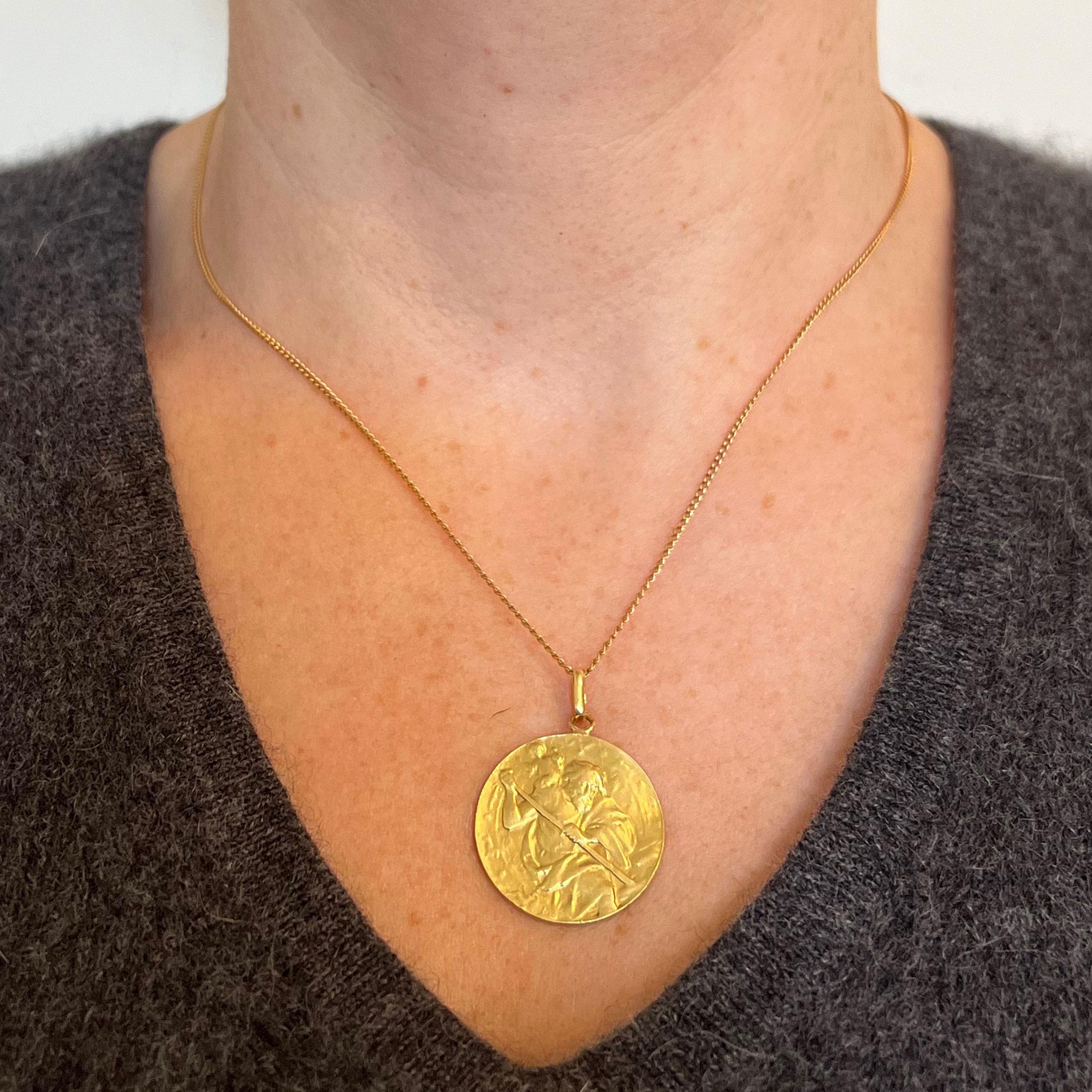 Women's or Men's Large St Christopher 18K Yellow Gold Pendant Medal For Sale