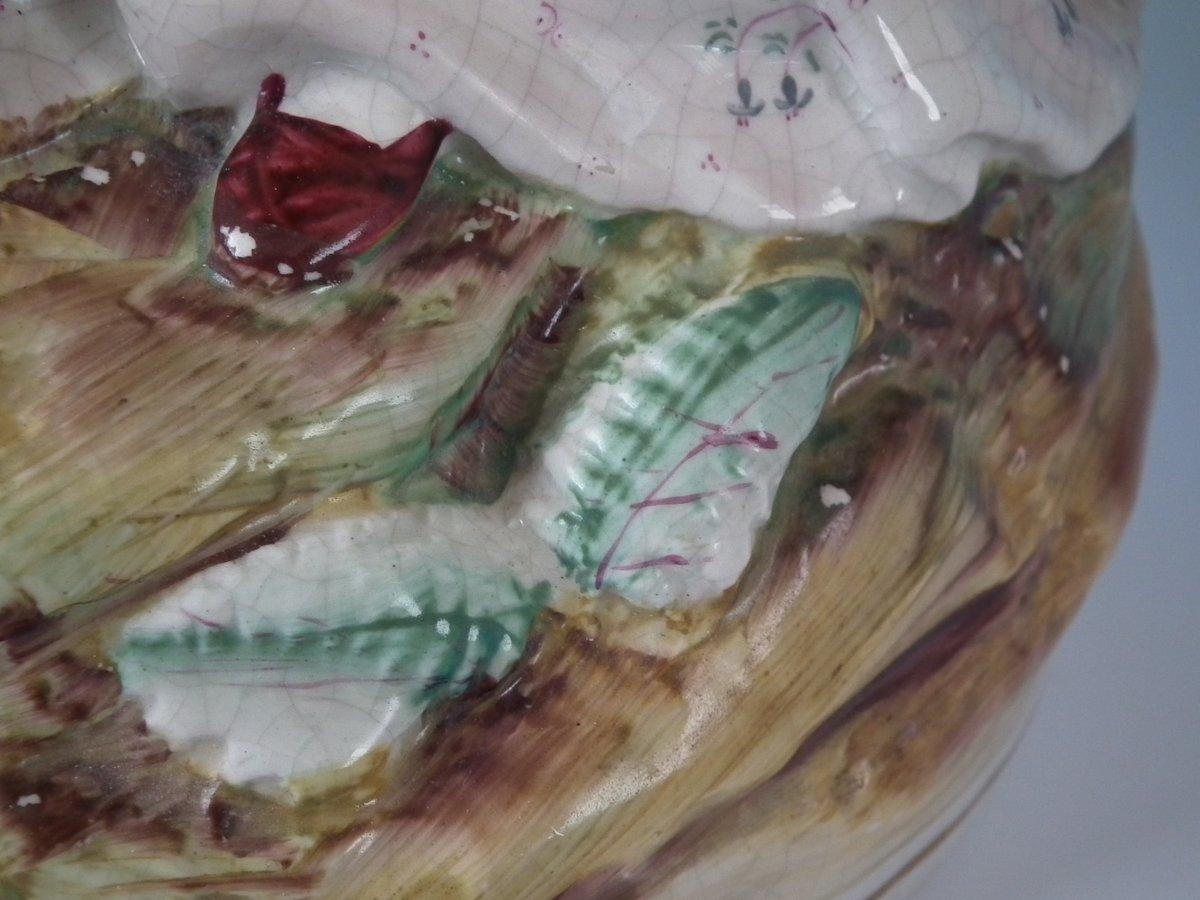 Grande figura di Cappuccetto Rosso e Lupo dello Staffordshire in vendita 3