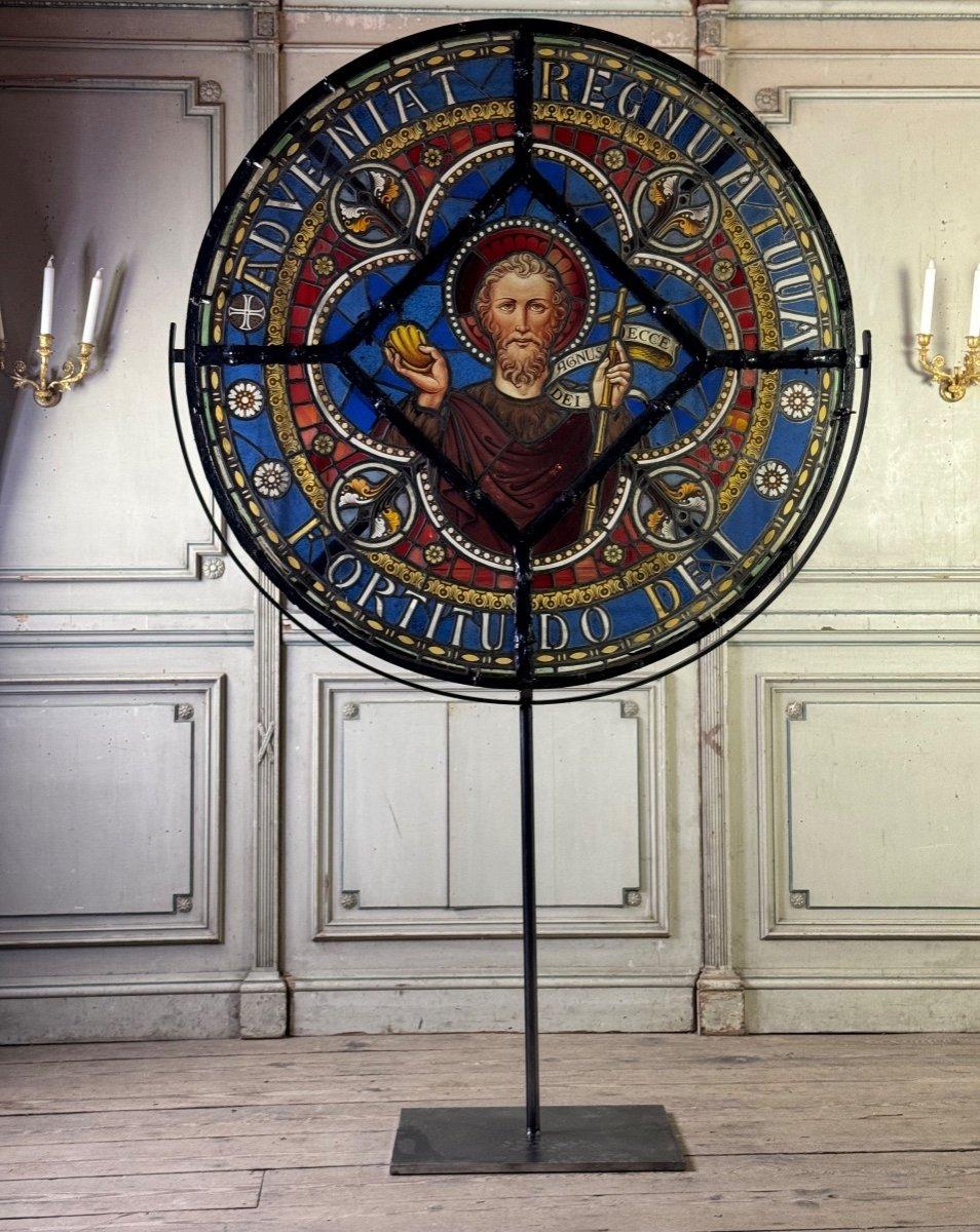 Grande vetrata in vetro colorato, diametro 127 cm, Adveniat regnum tuum fortitu dode
