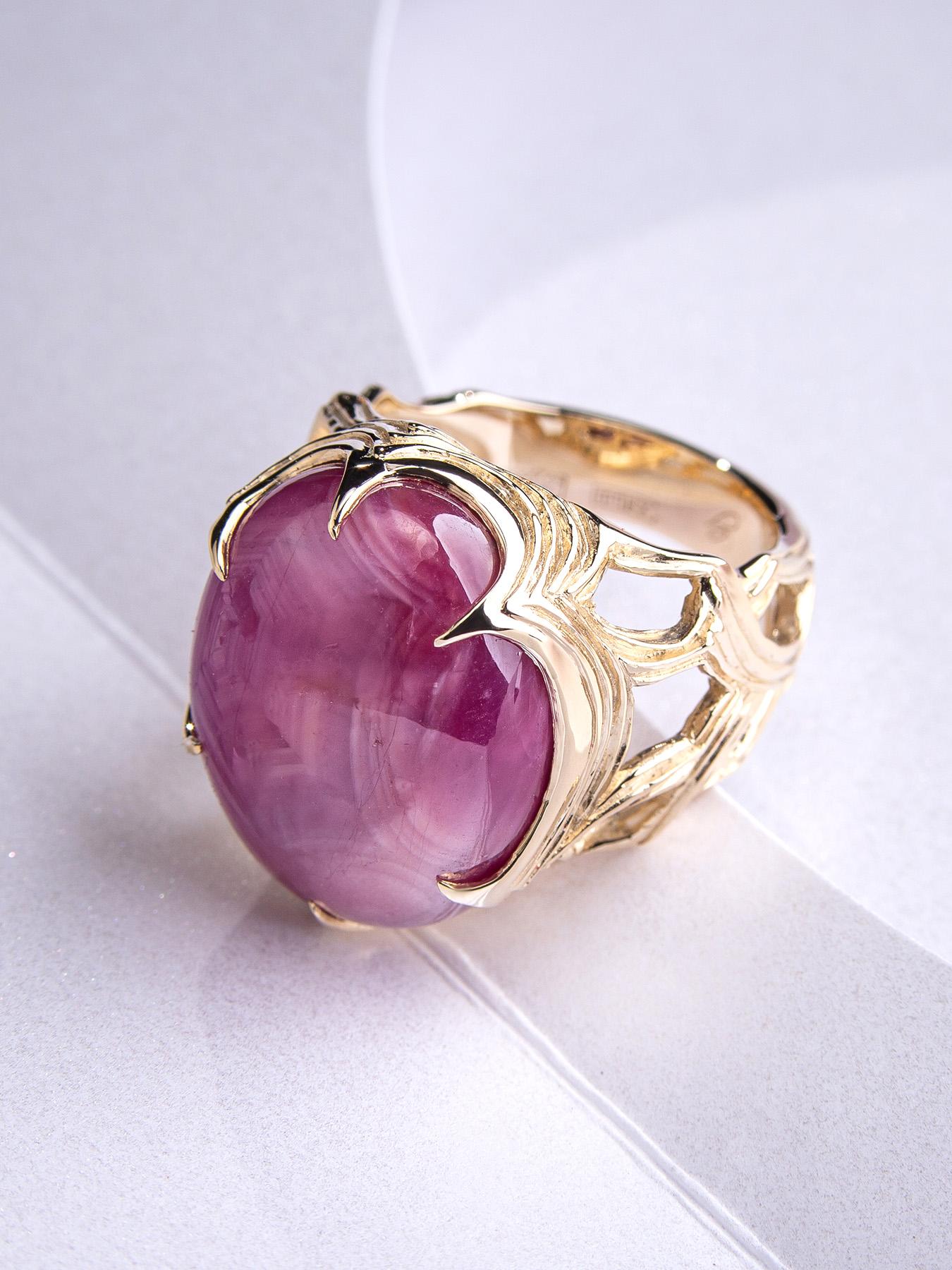 Großer Stern Rubin Ring Gold Großer Cocktail Ring Rosa Rot Unisex Rubin Hochzeitsgeschenk im Angebot 2