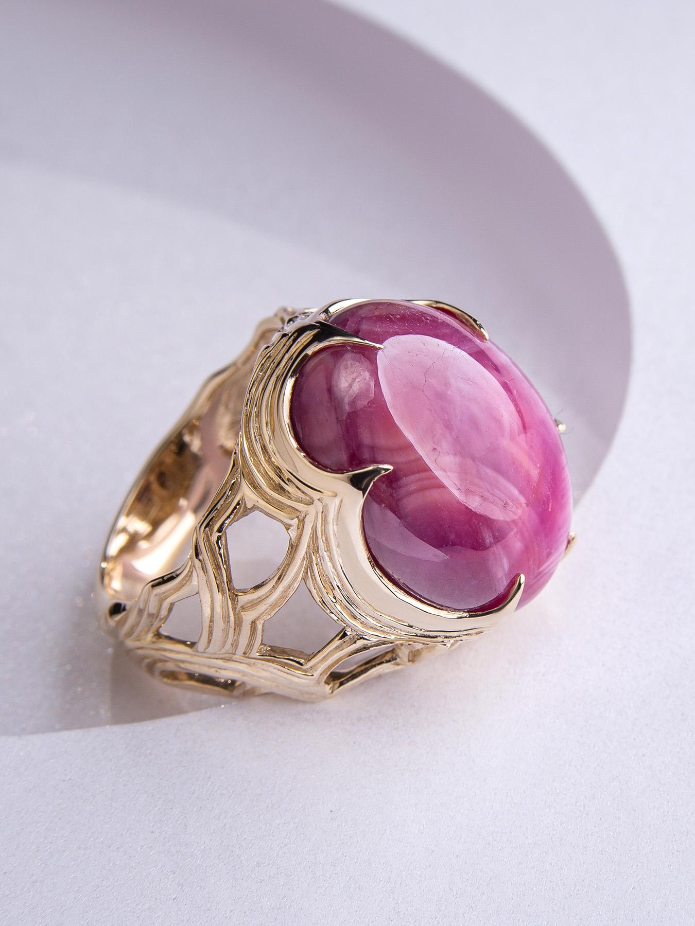 Großer Stern Rubin Ring Gold Großer Cocktail Ring Rosa Rot Unisex Rubin Hochzeitsgeschenk im Angebot 3