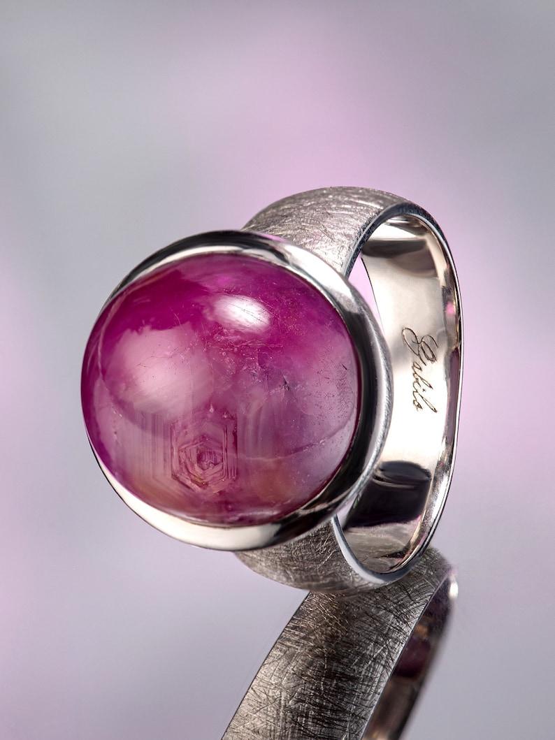 Large Star Ruby Silver Ring Natural Red Gemstone Corundum Fine Unisex Jewelry In New Condition For Sale In Berlin, DE