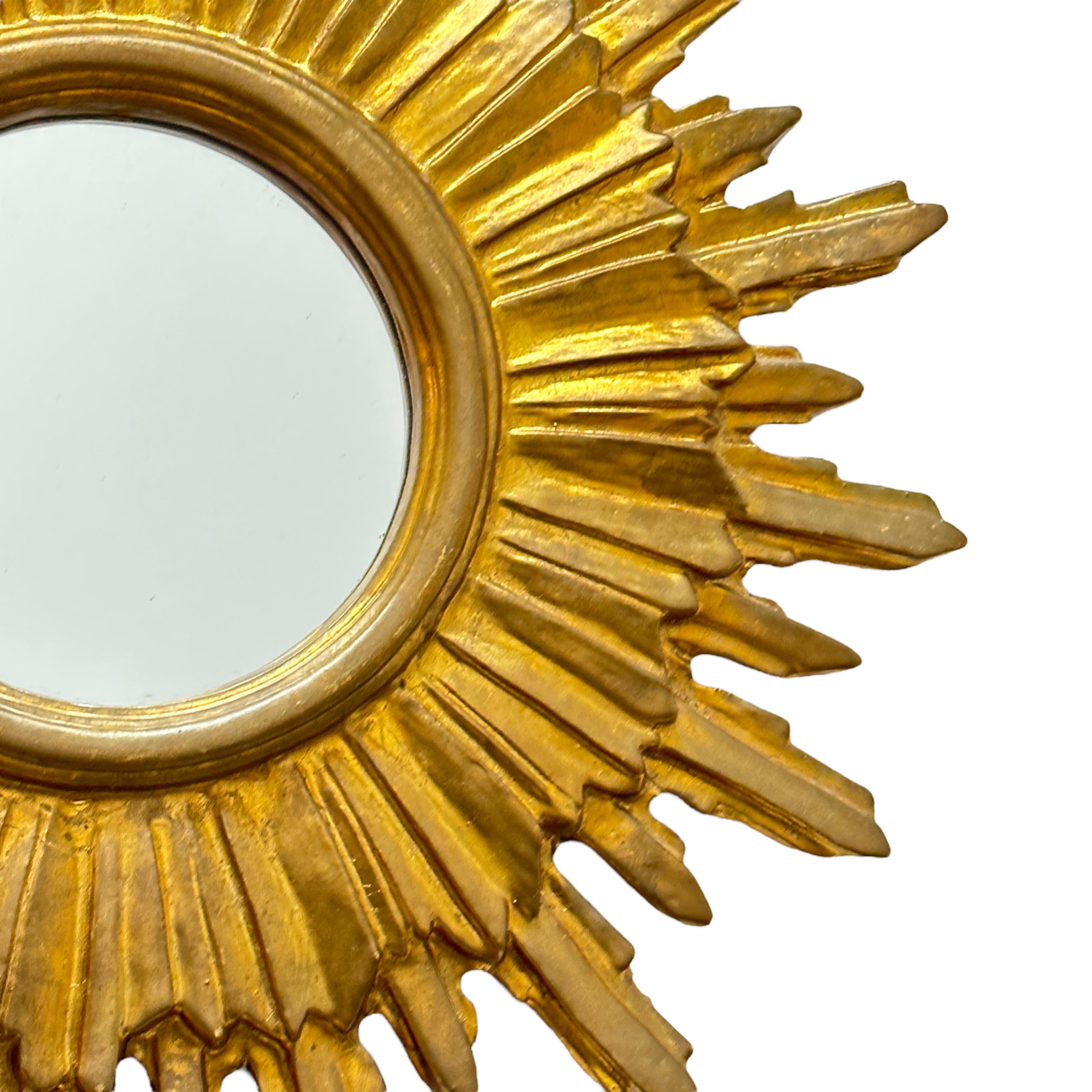 Large Starburst Sunburst Gilded Wood and Stucco Mirror, circa 1930s 2