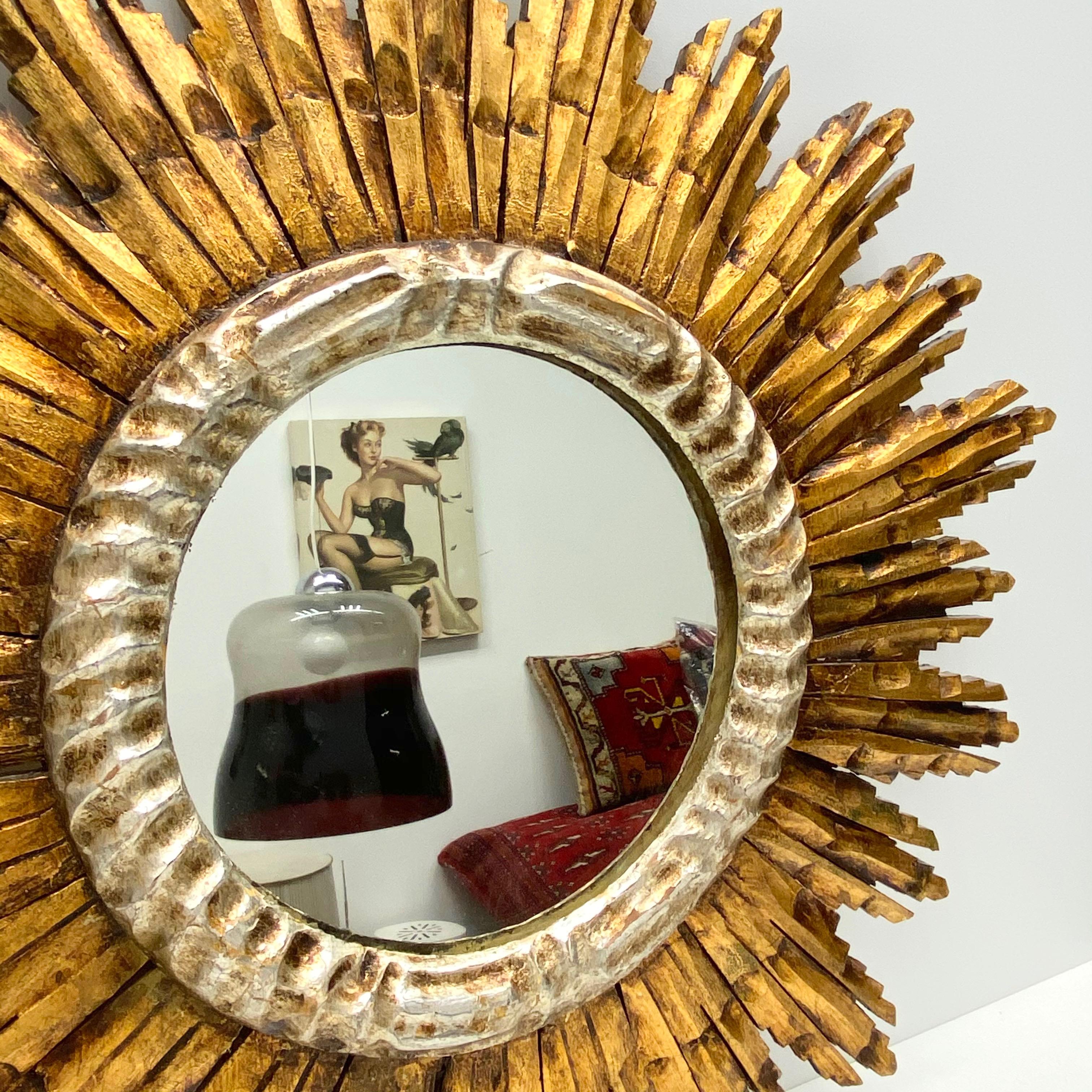 Large Starburst Sunburst Gilded Wood Mirror, circa 1930s 5