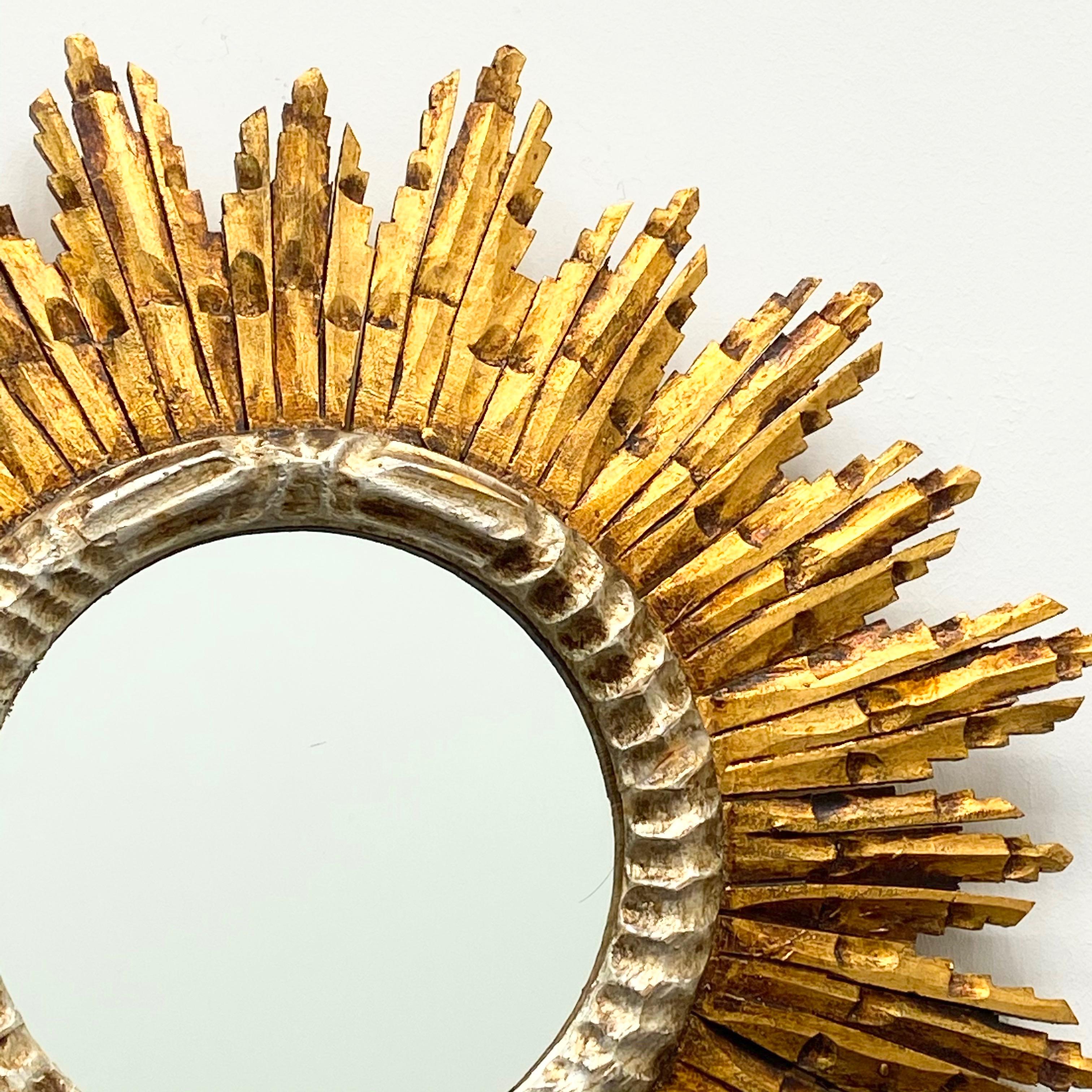 Mid-20th Century Large Starburst Sunburst Gilded Wood Mirror, circa 1930s