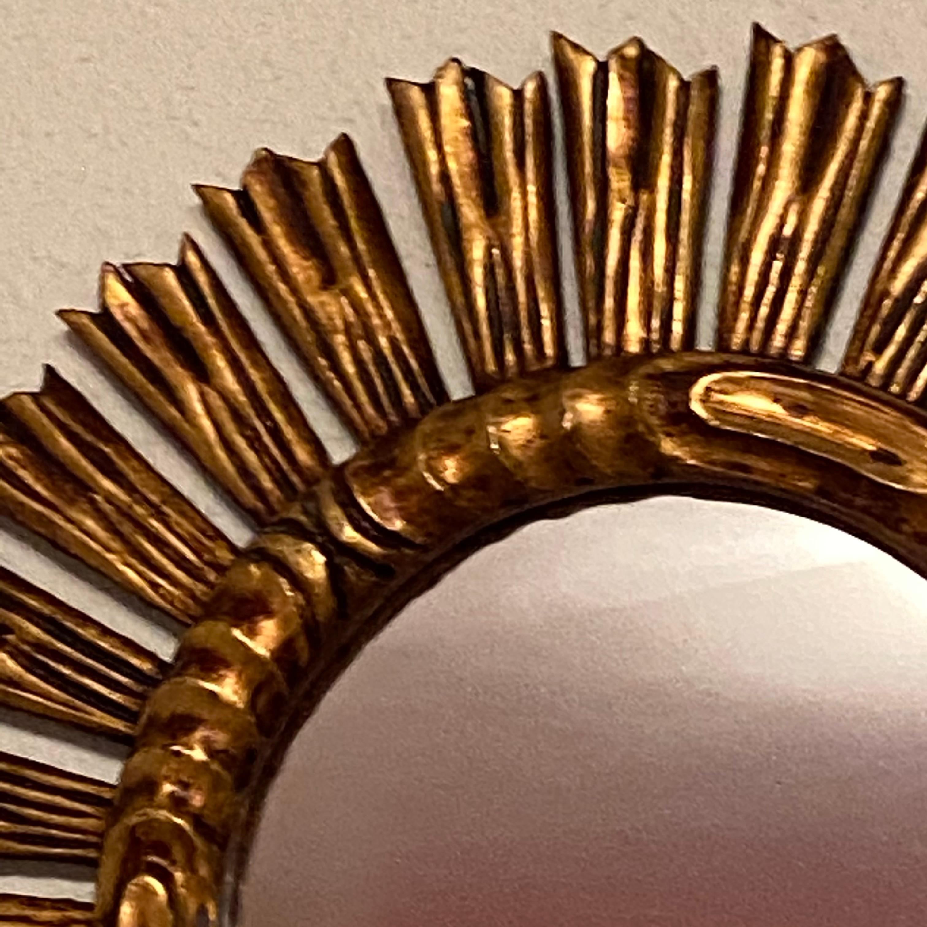 Large Starburst Sunburst Gilded Wood Mirror, circa 1930s 2