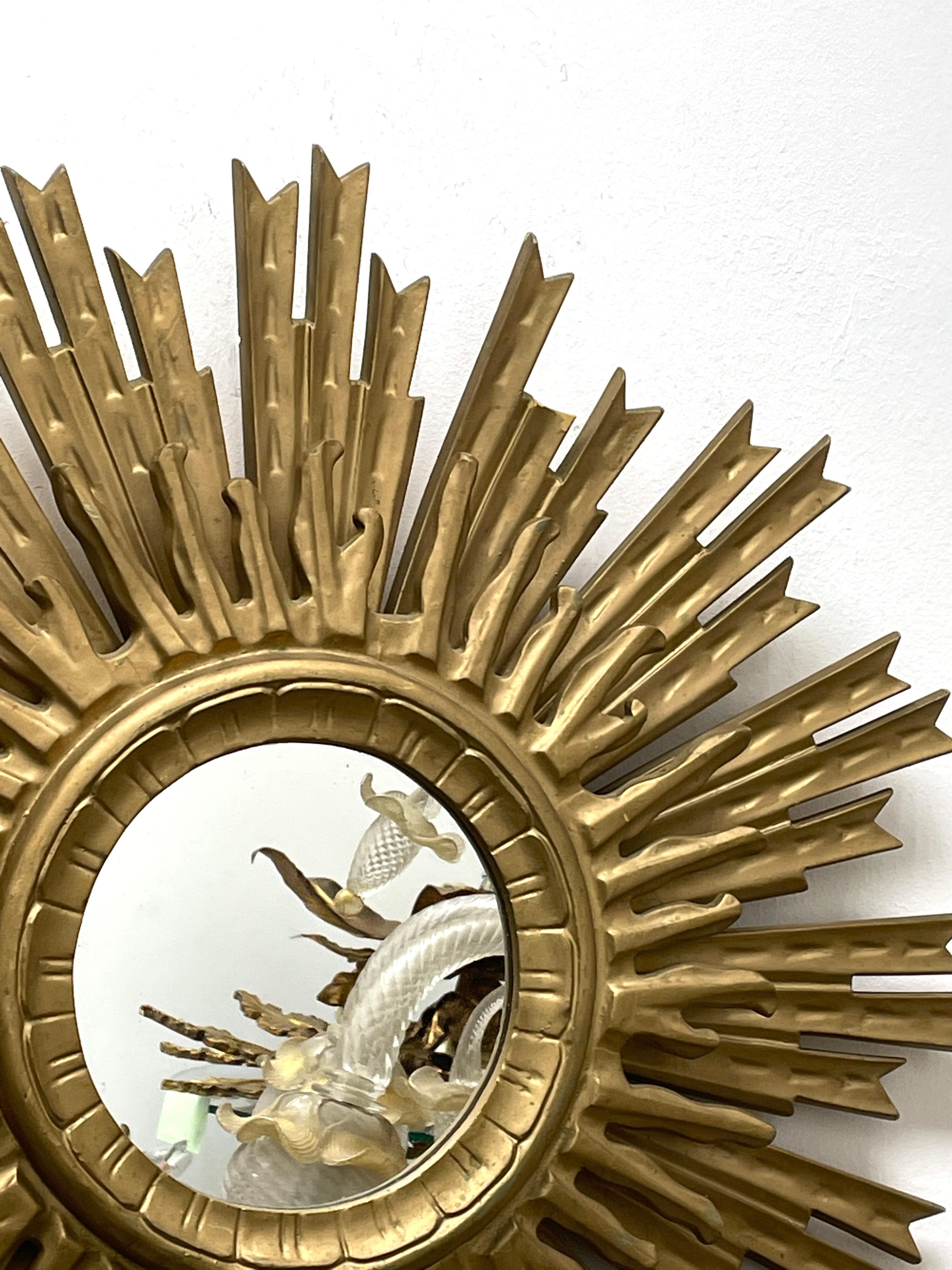 Gilt Large Starburst Sunburst Mirror Gilded Plastic, Made in Italy, circa 1960s For Sale